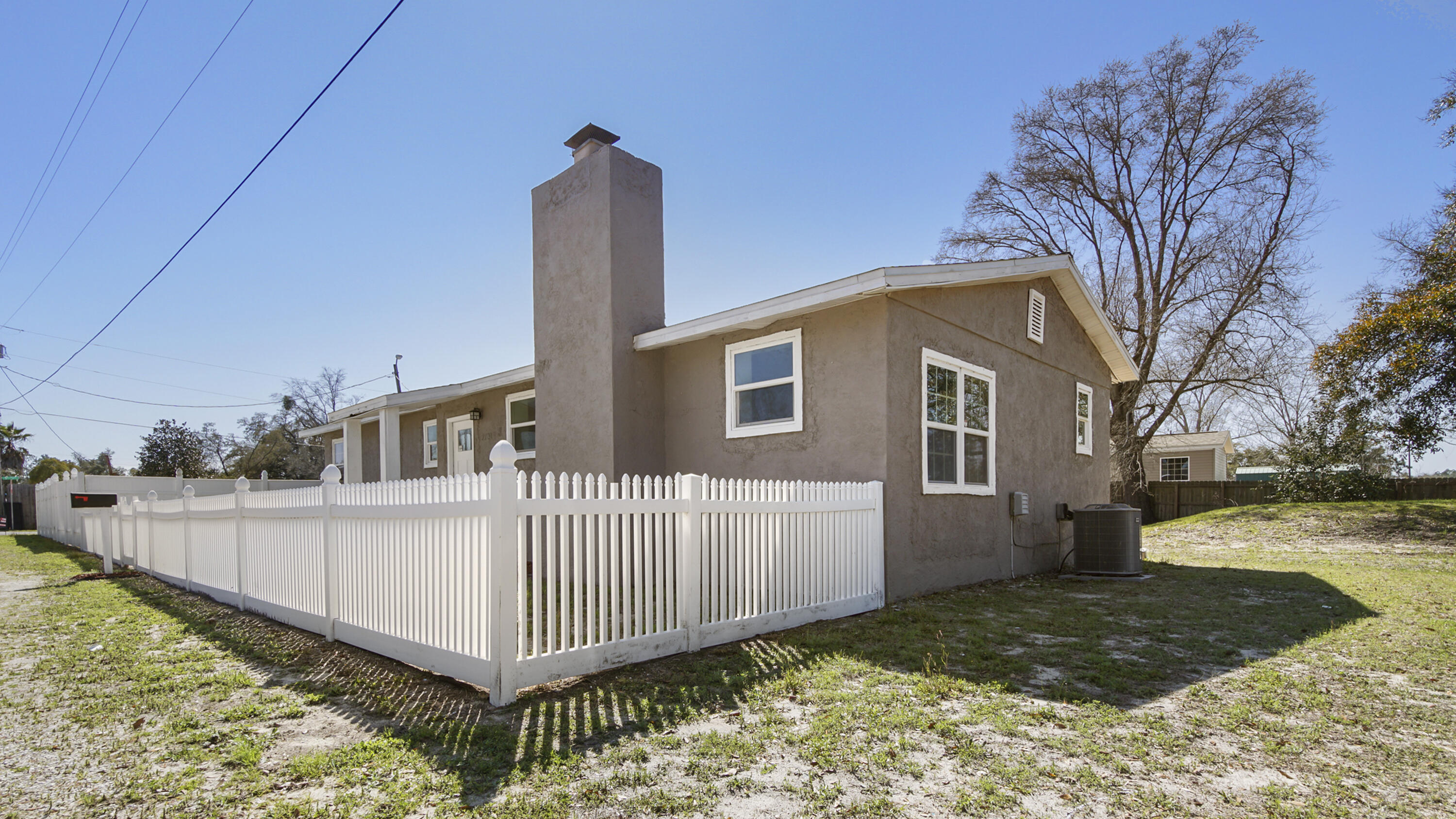 NO RECORDED SUBDIVISION - Residential