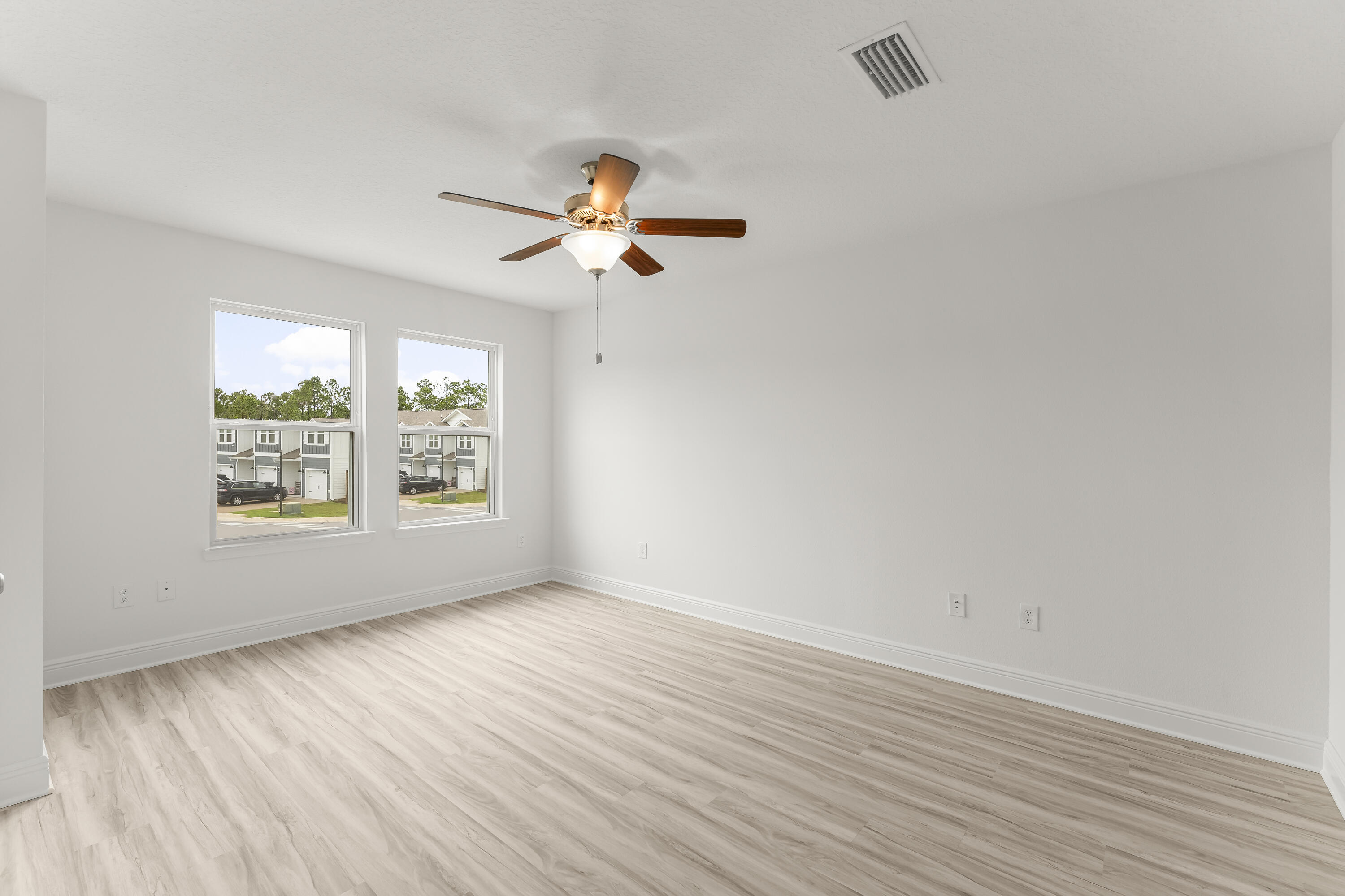 Hawk's Landing Townhomes - Residential