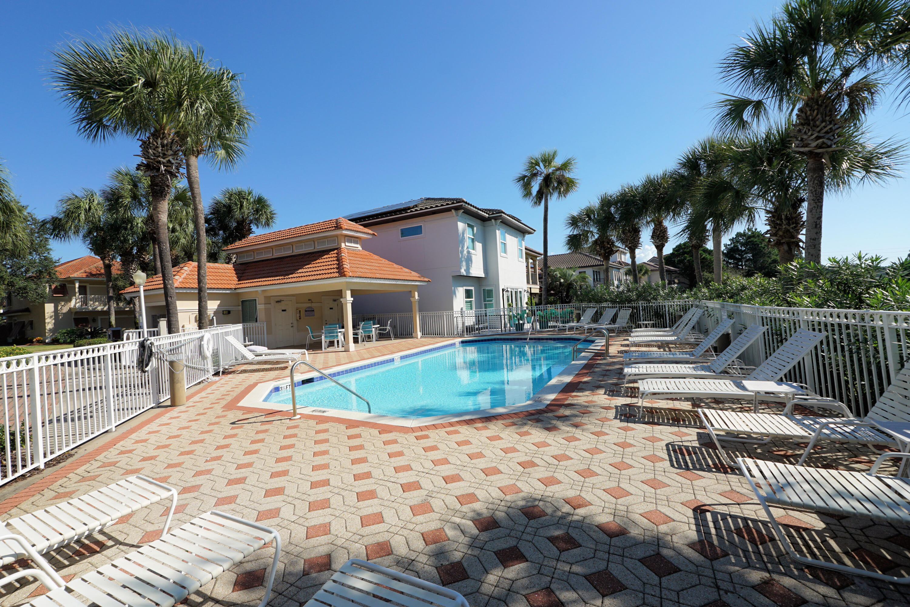 CALUSA BAY S/D - Residential Lease