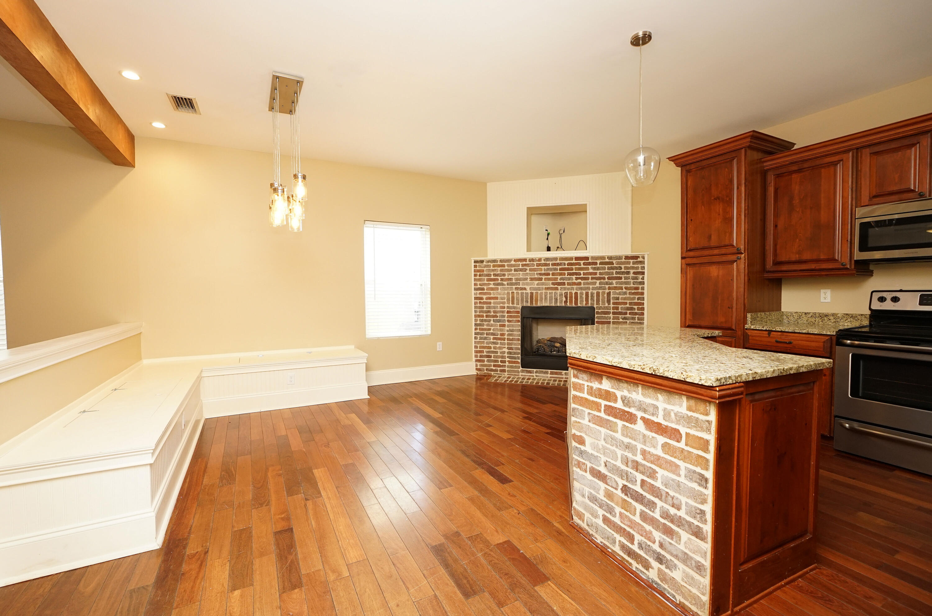 CALUSA BAY S/D - Residential Lease