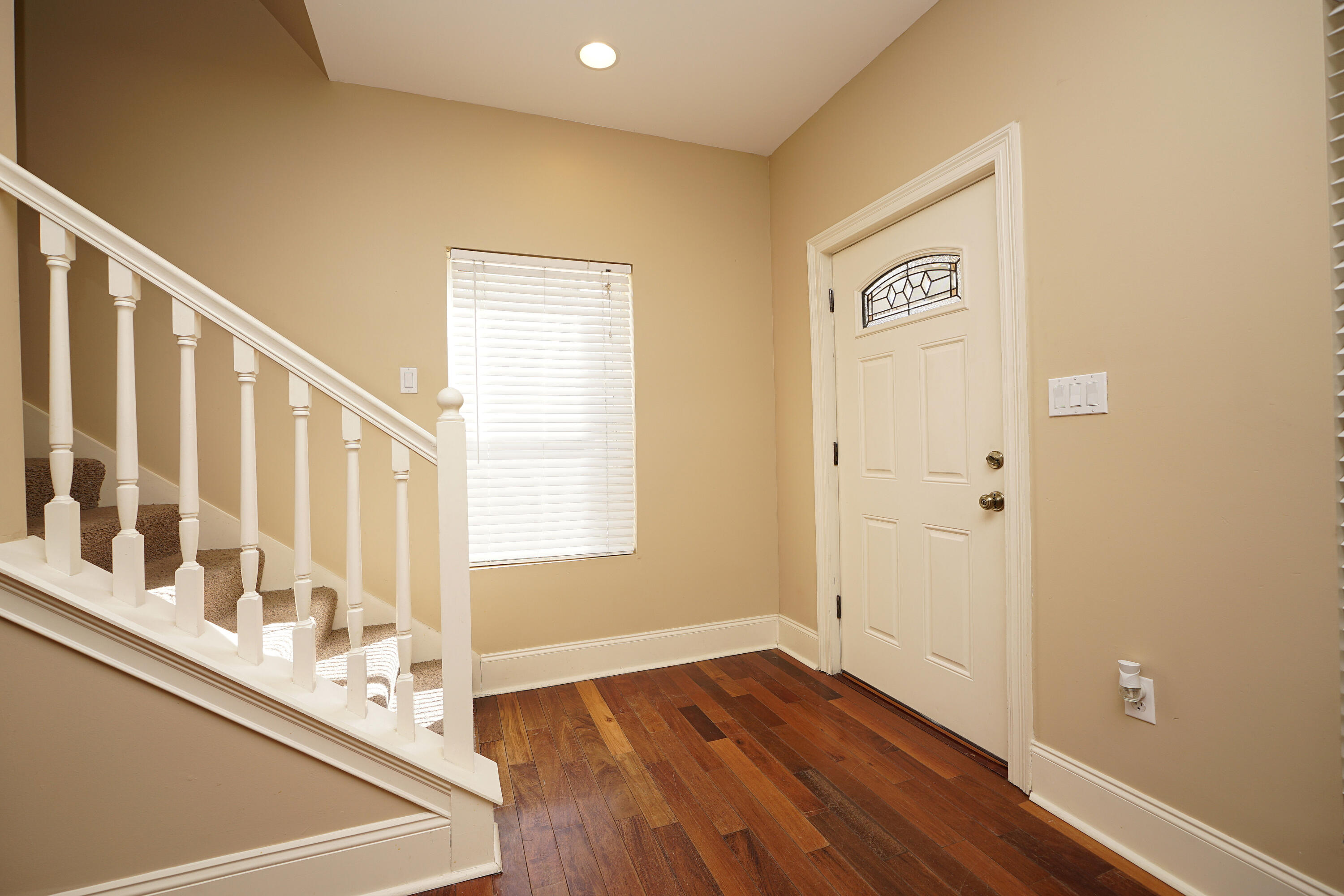 CALUSA BAY S/D - Residential Lease