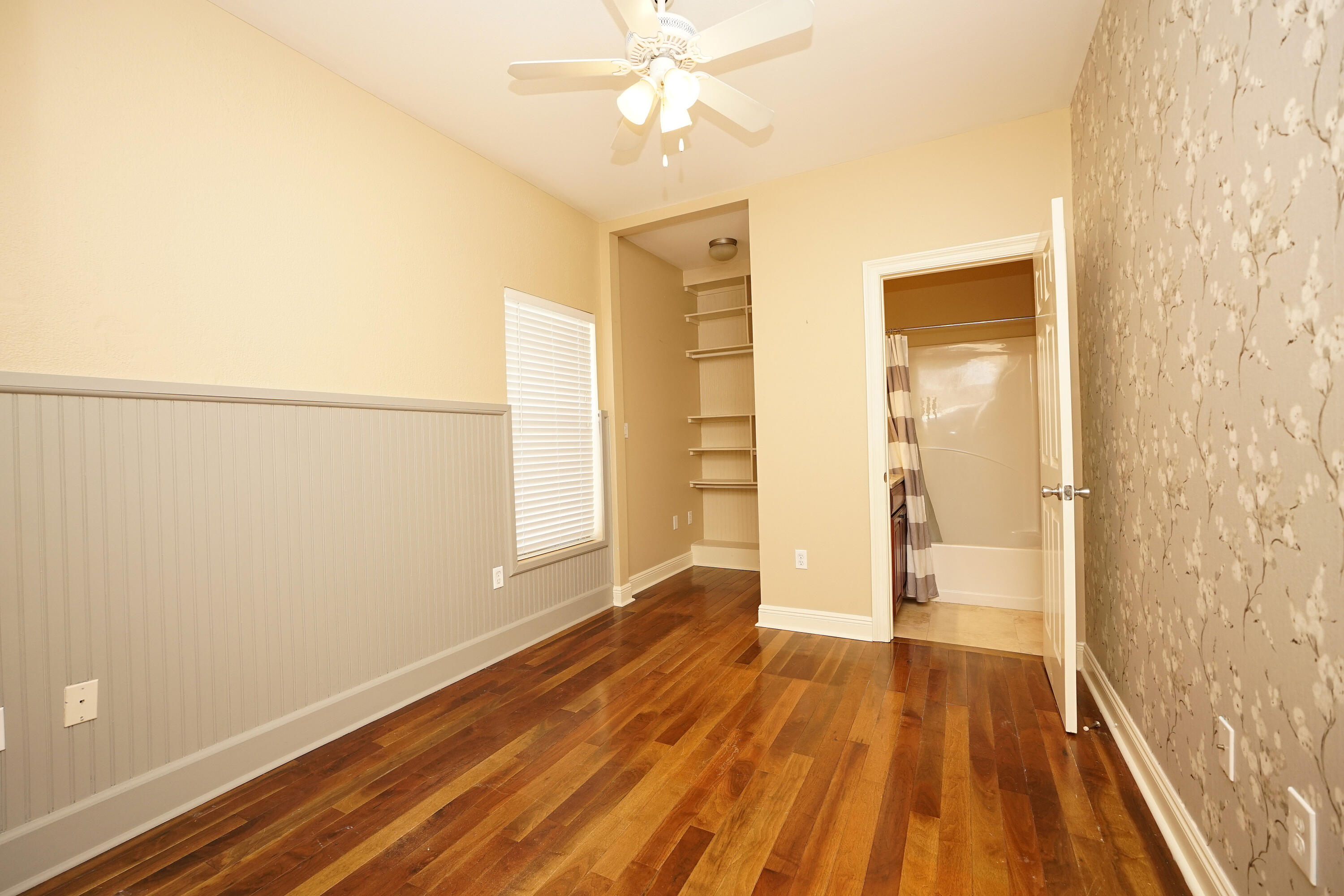 CALUSA BAY S/D - Residential Lease