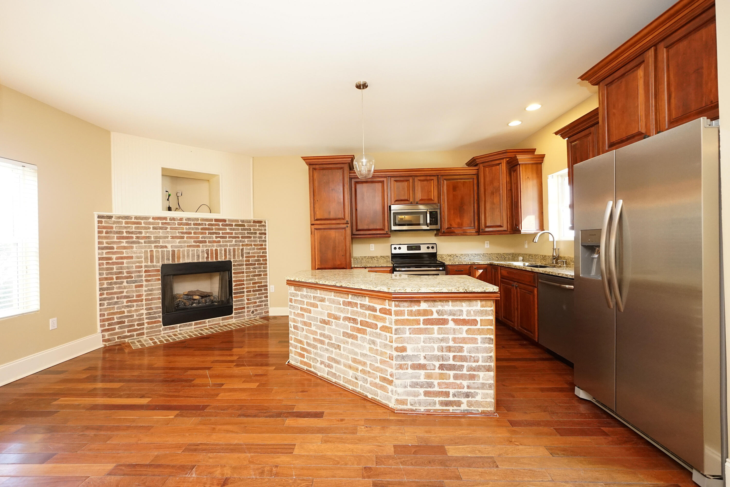 CALUSA BAY S/D - Residential Lease