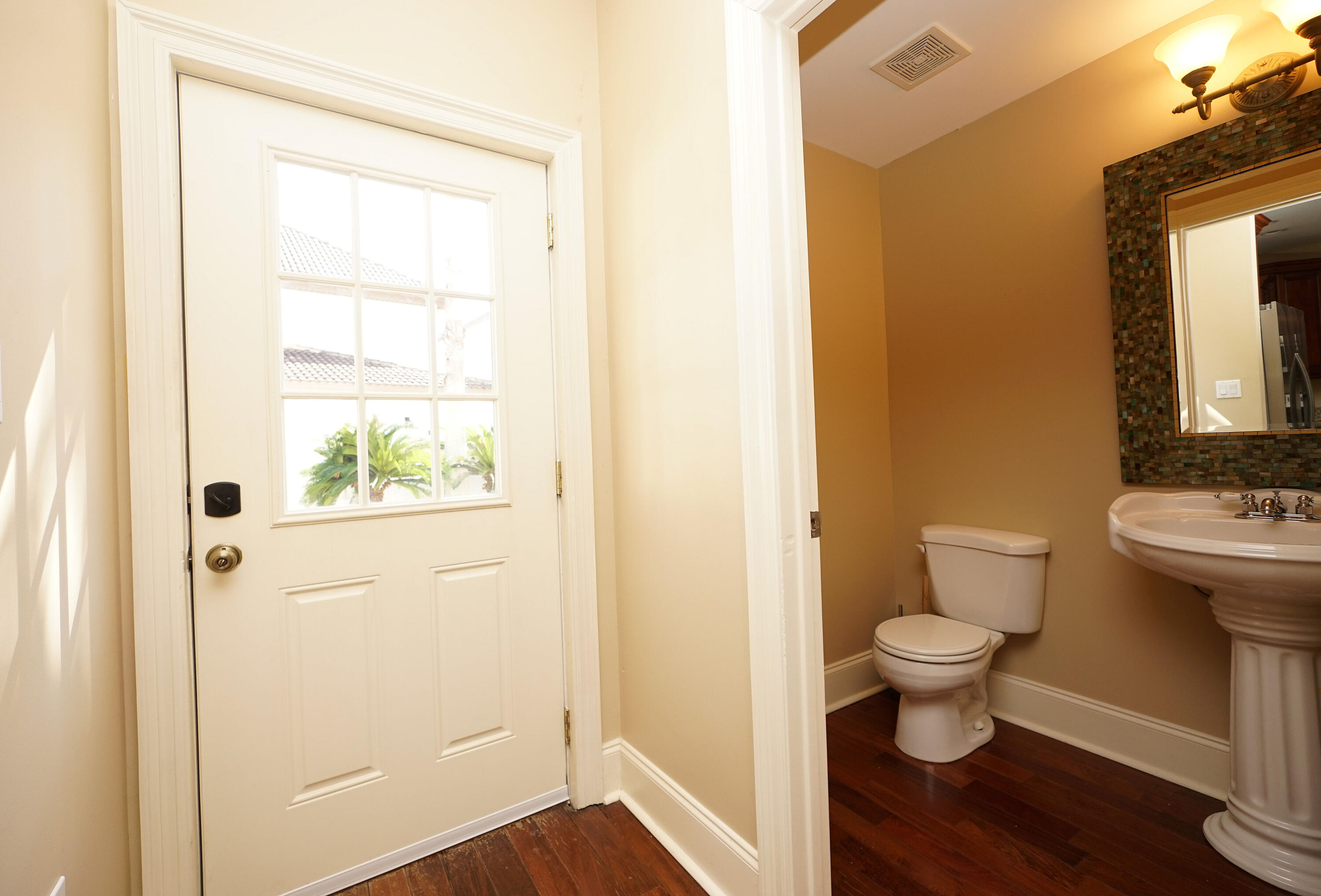 CALUSA BAY S/D - Residential Lease