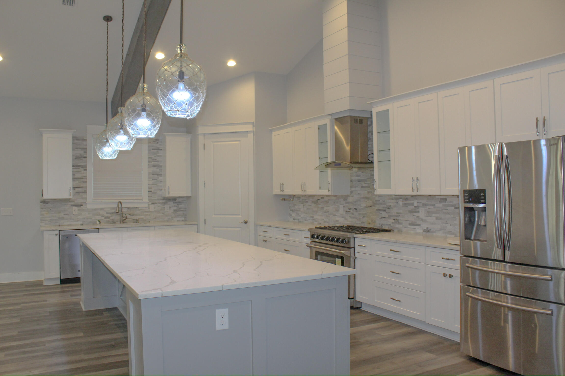 SEABREEZE 3RD ADDN - Residential