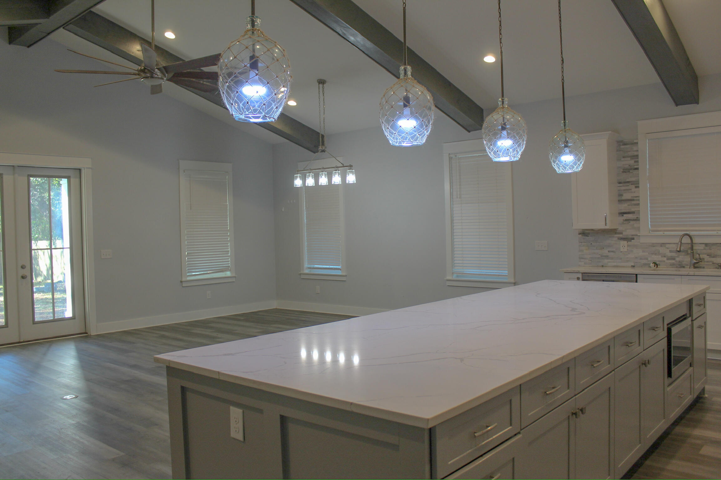 SEABREEZE 3RD ADDN - Residential