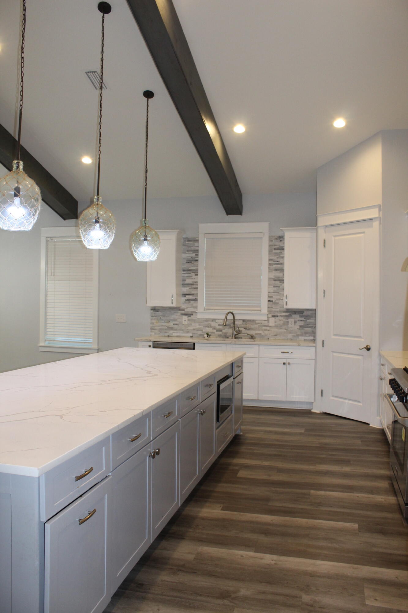 SEABREEZE 3RD ADDN - Residential