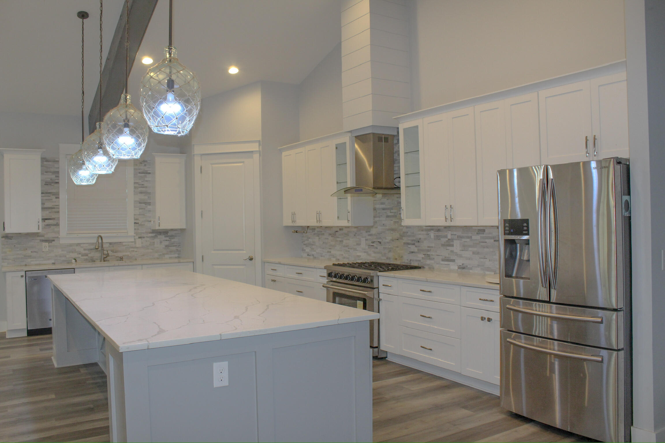 SEABREEZE 3RD ADDN - Residential