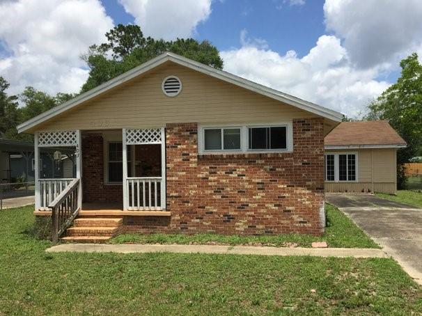 TOWN OF DEFUNIAK SPRINGS - Residential