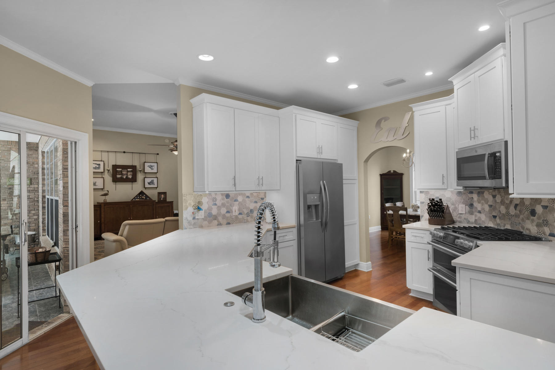 ROCKY BAYOU ESTATES 08B - Residential