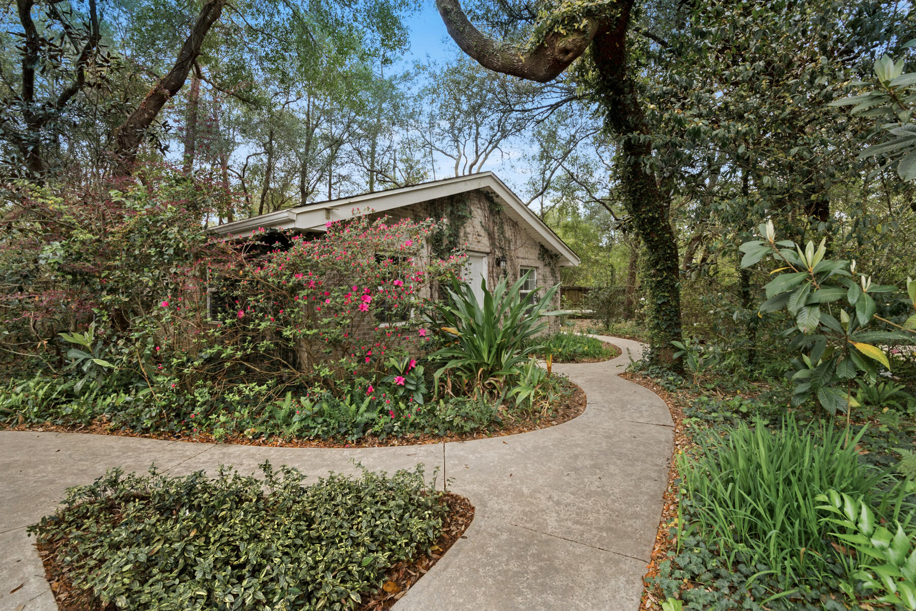 ROCKY BAYOU ESTATES 08B - Residential