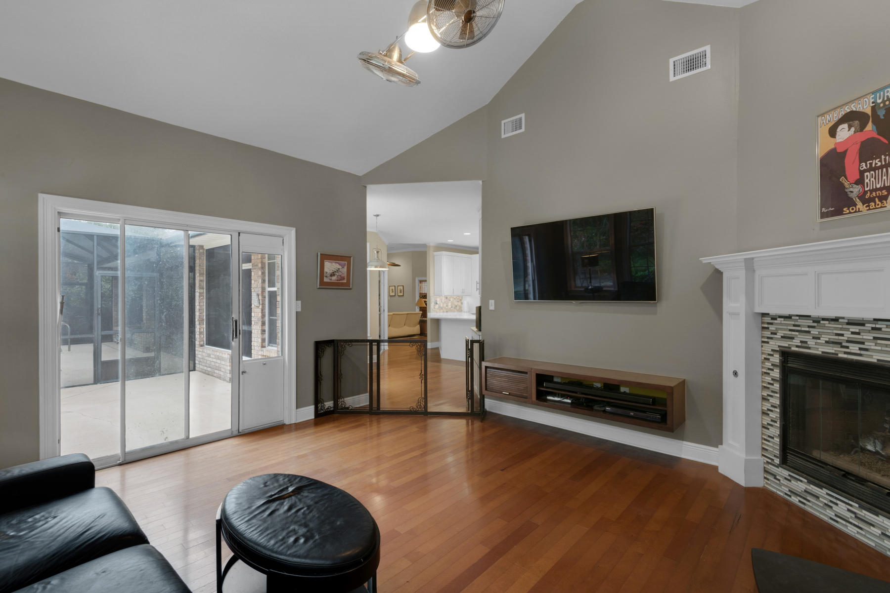 ROCKY BAYOU ESTATES 08B - Residential