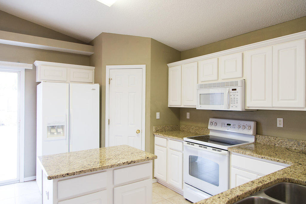 REDSTONE ESTATES - Residential