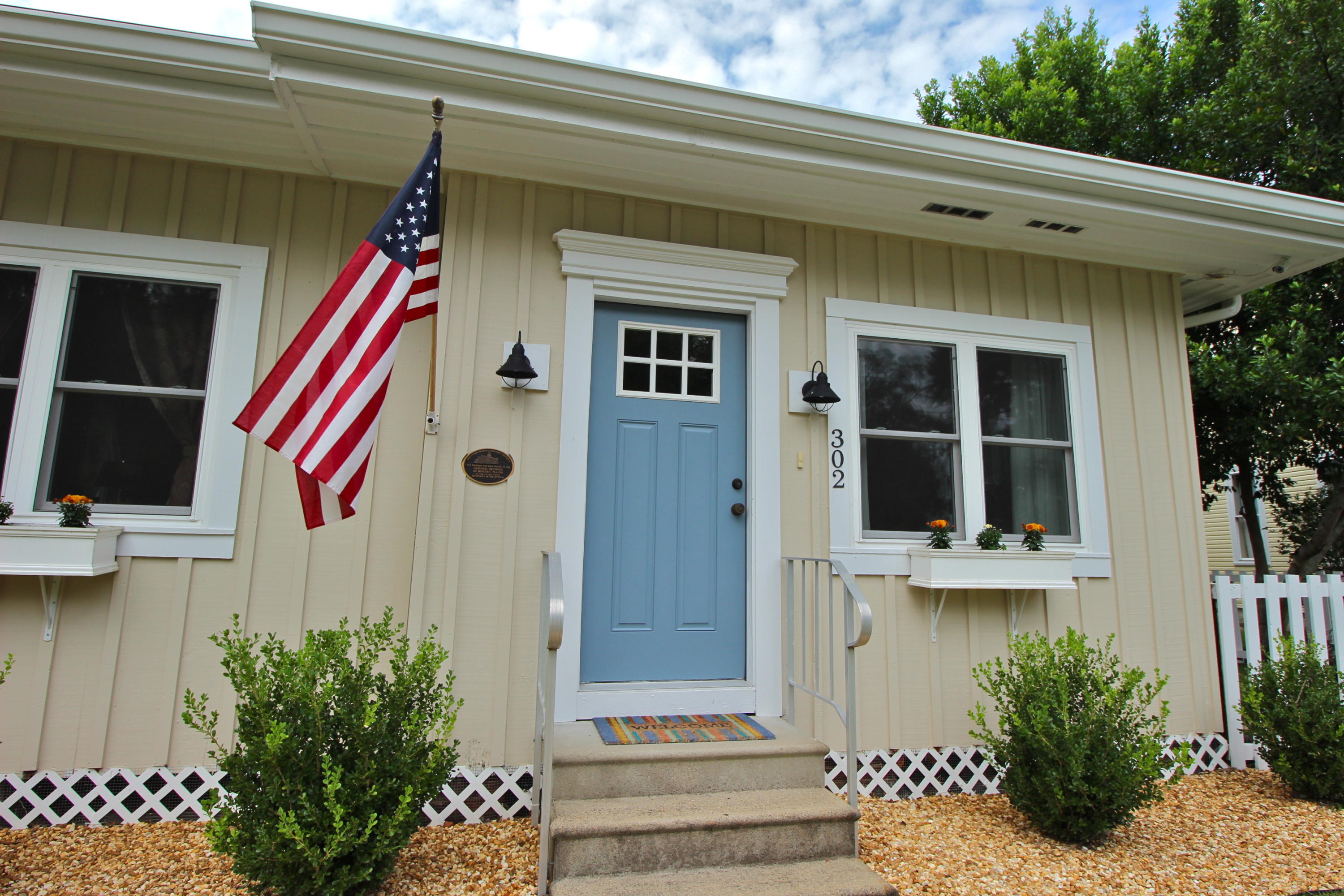 TOWN OF DEFUNIAK SPRINGS - Residential