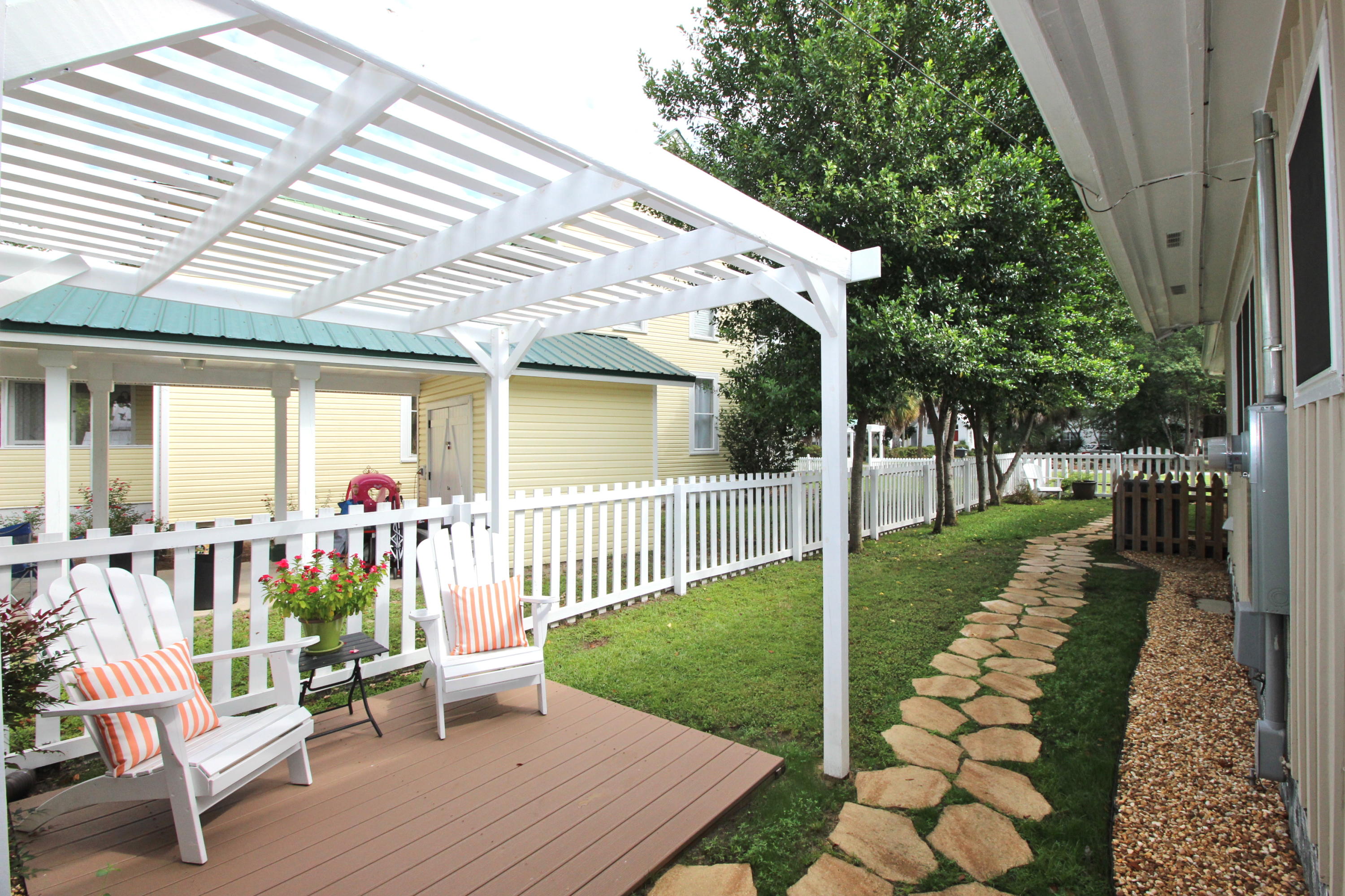 TOWN OF DEFUNIAK SPRINGS - Residential