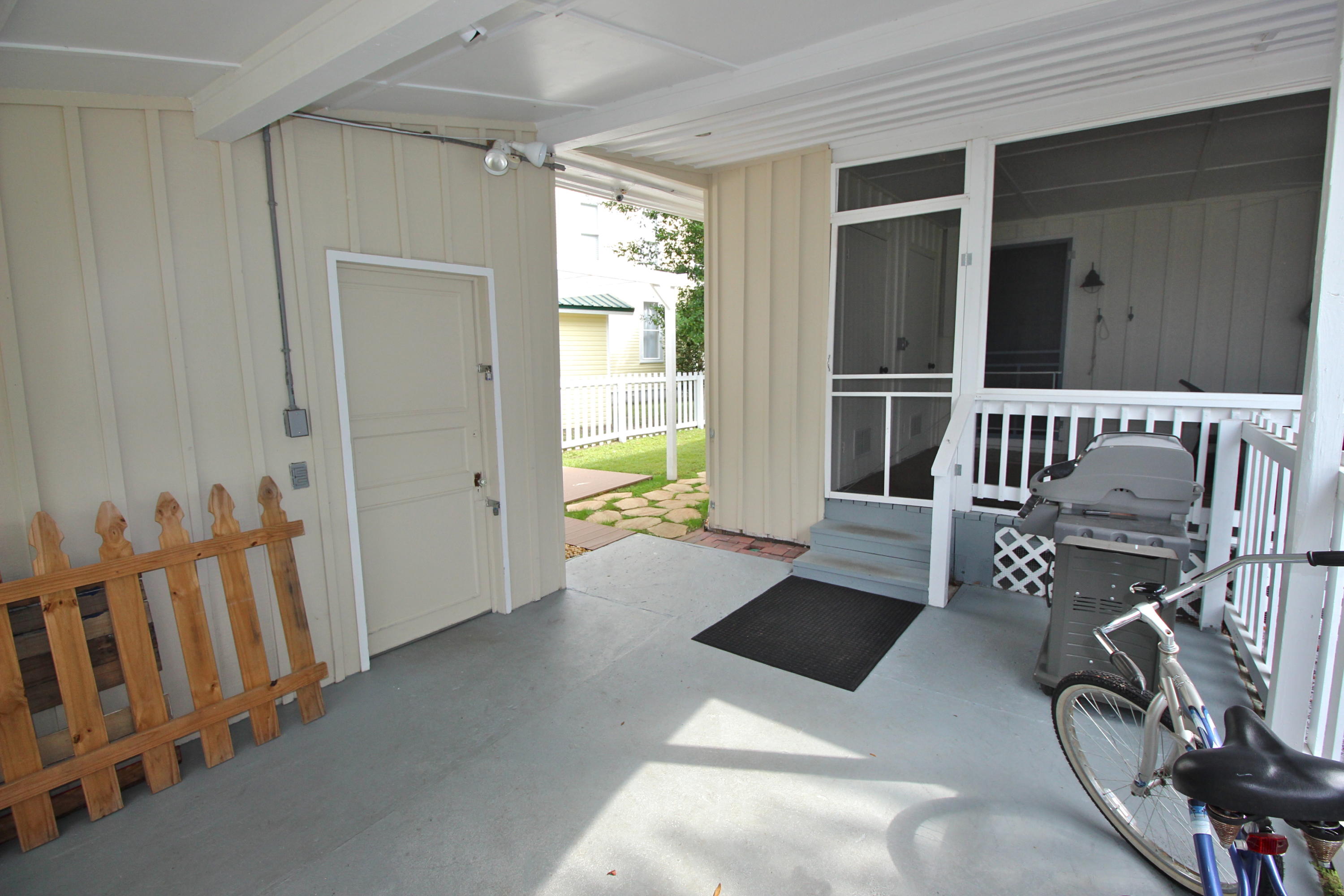 TOWN OF DEFUNIAK SPRINGS - Residential