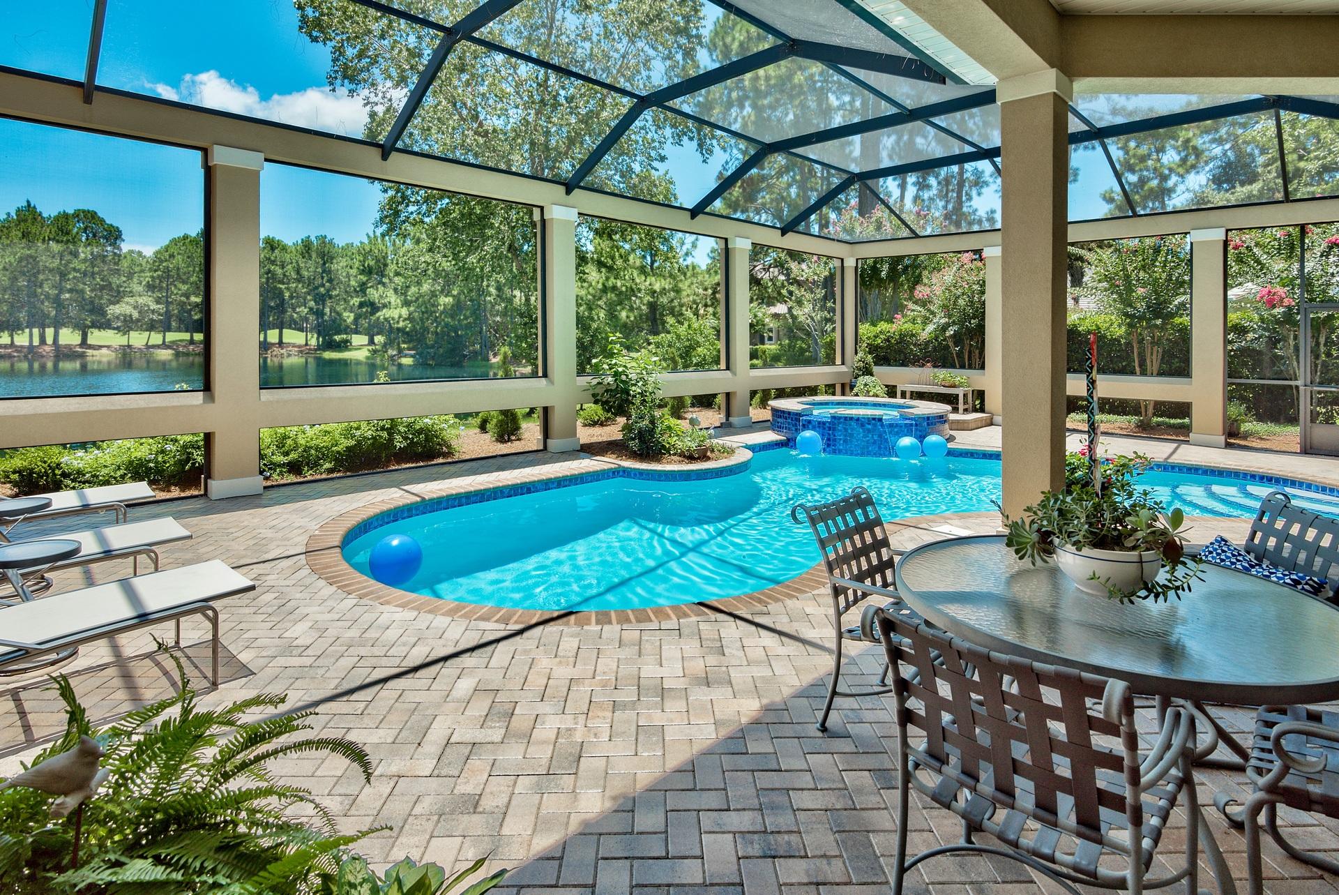 BURNT PINE - Residential