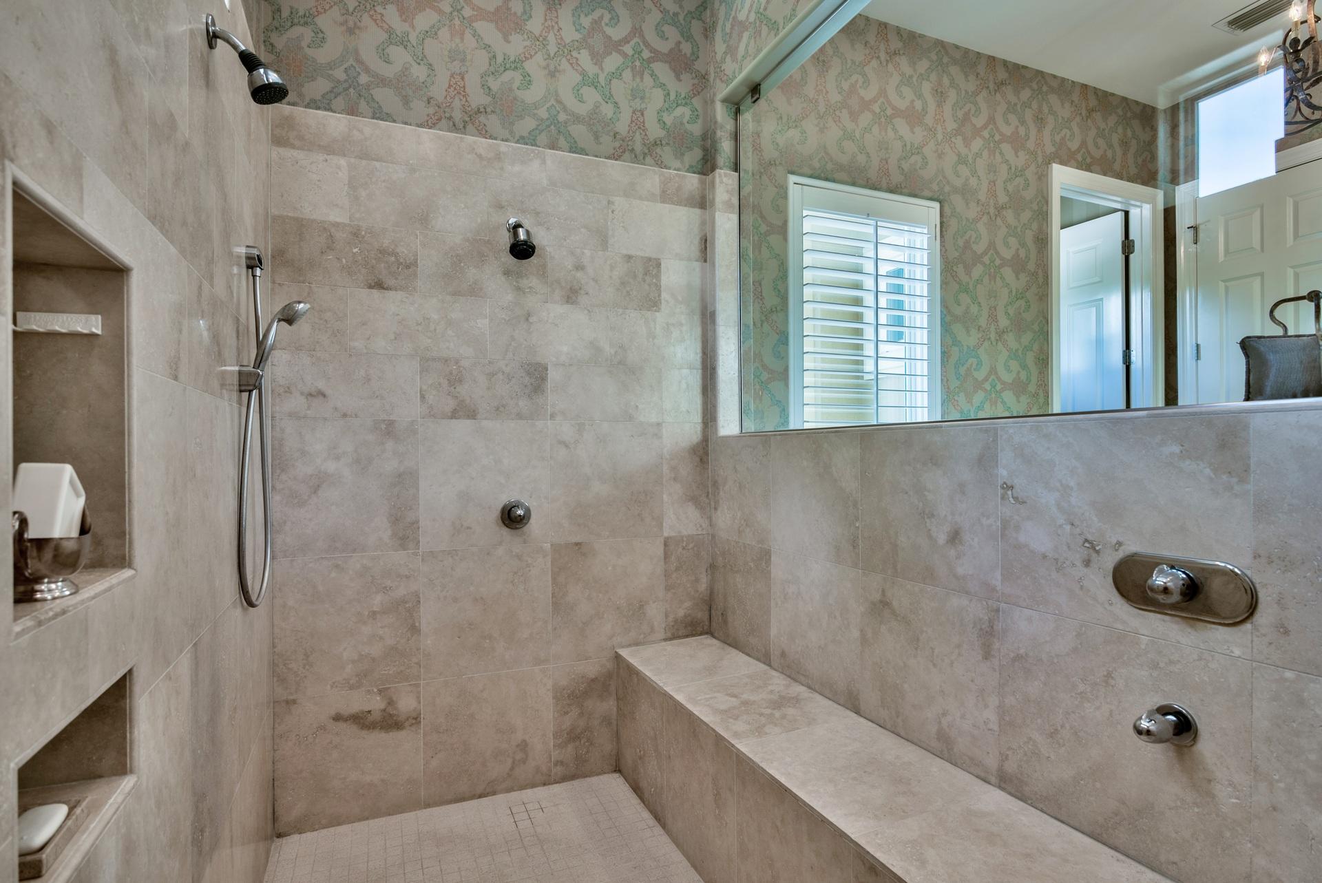 BURNT PINE - Residential