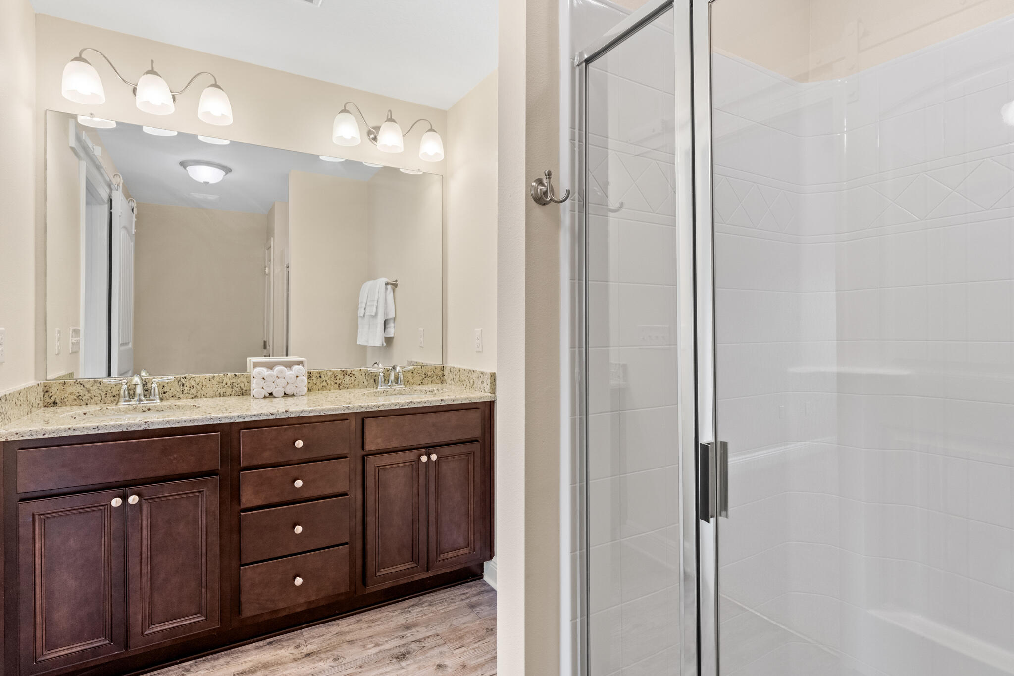 RESERVE POINTE - Residential