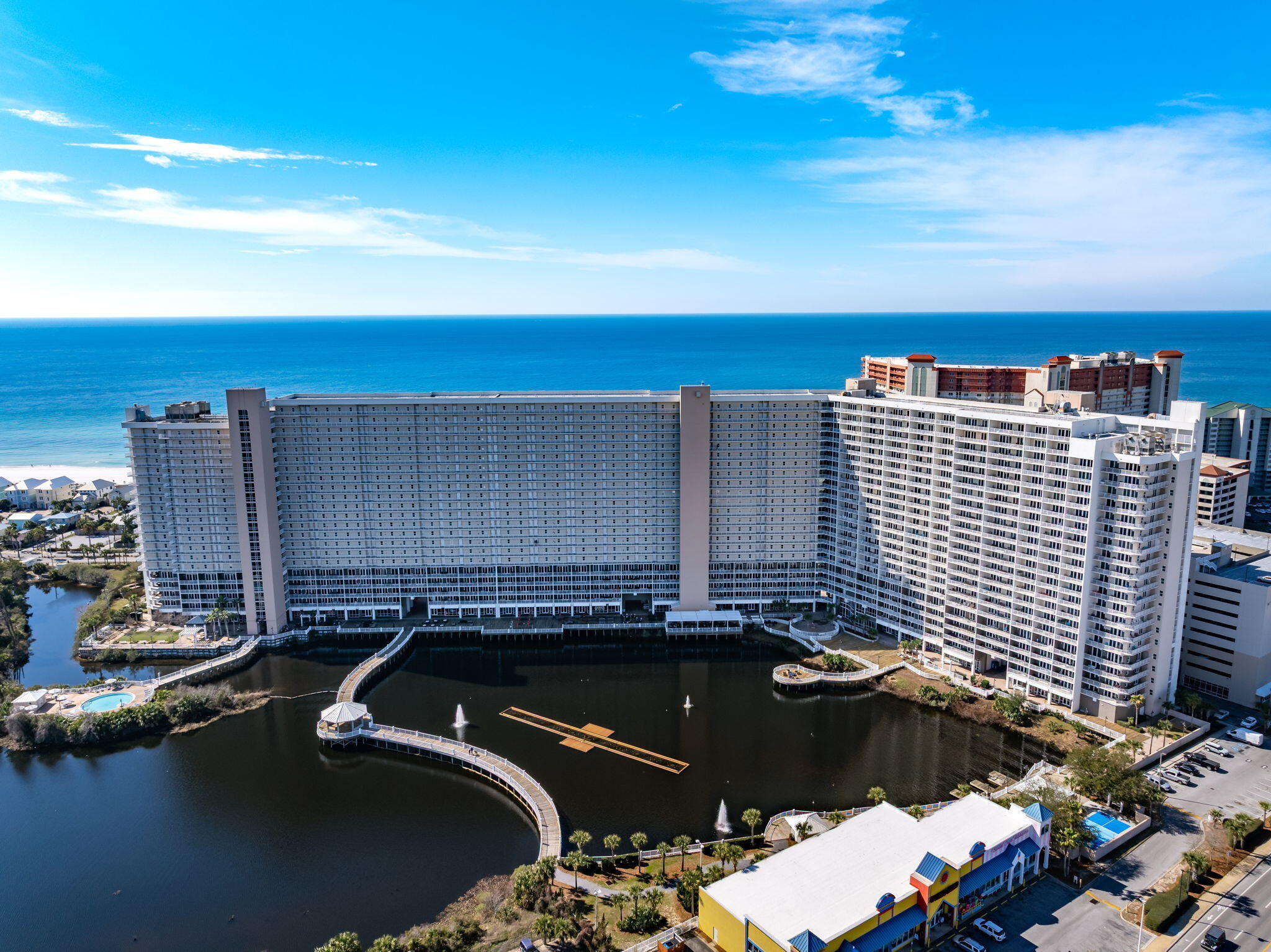 Laketown Wharf - Residential