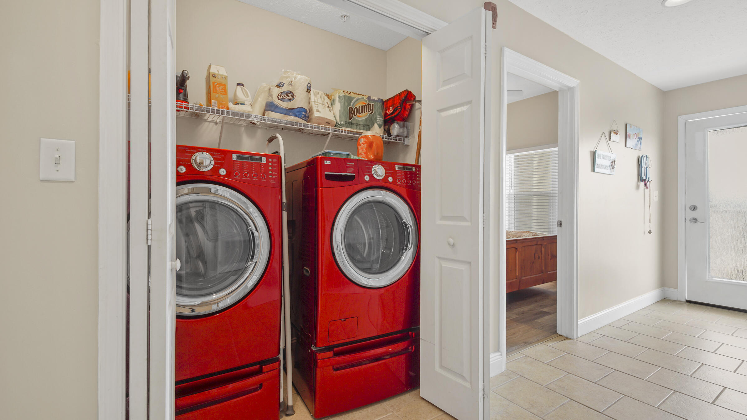 Summerhouse - Residential