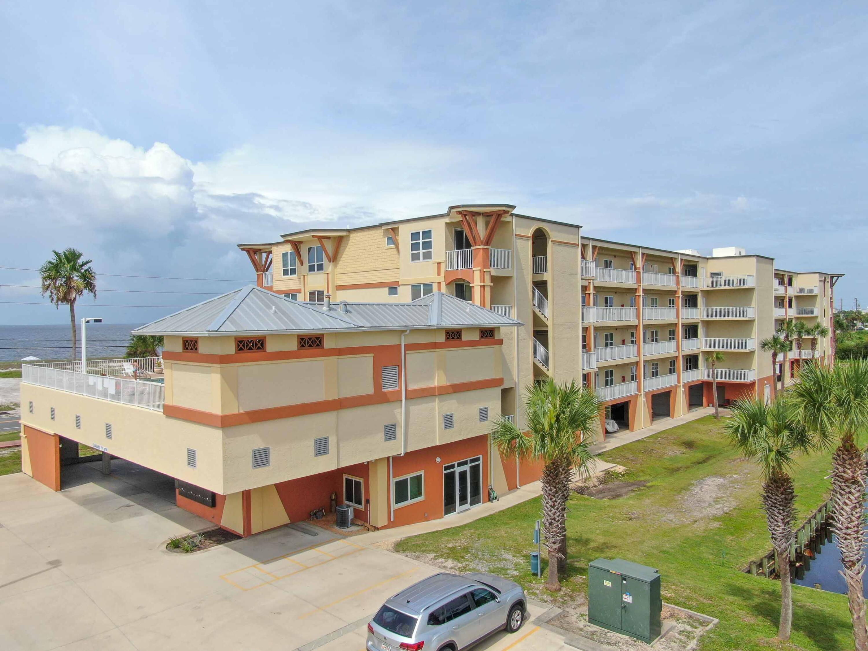 Summerhouse - Residential