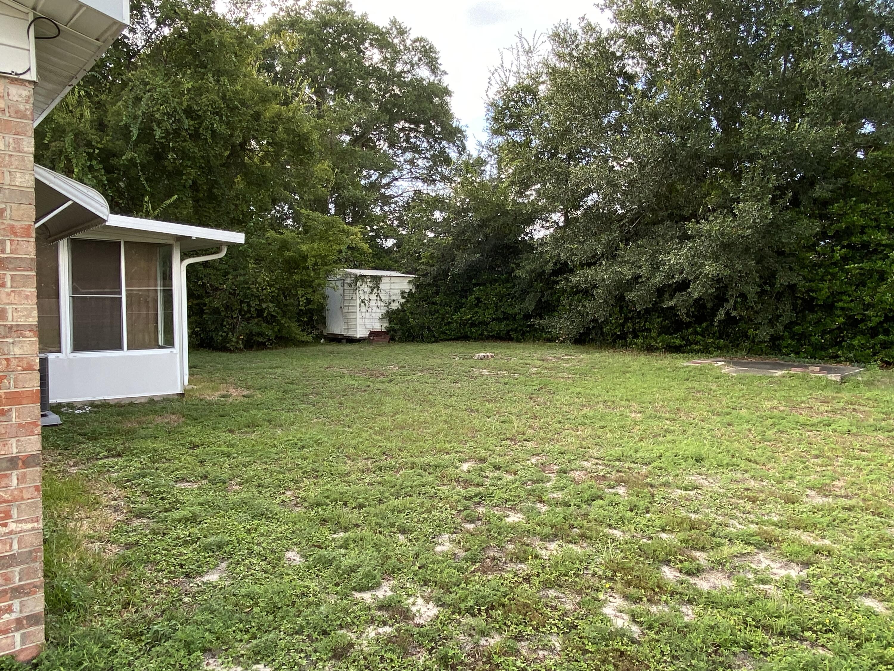 MARY ESTHER HEIGHTS - Residential