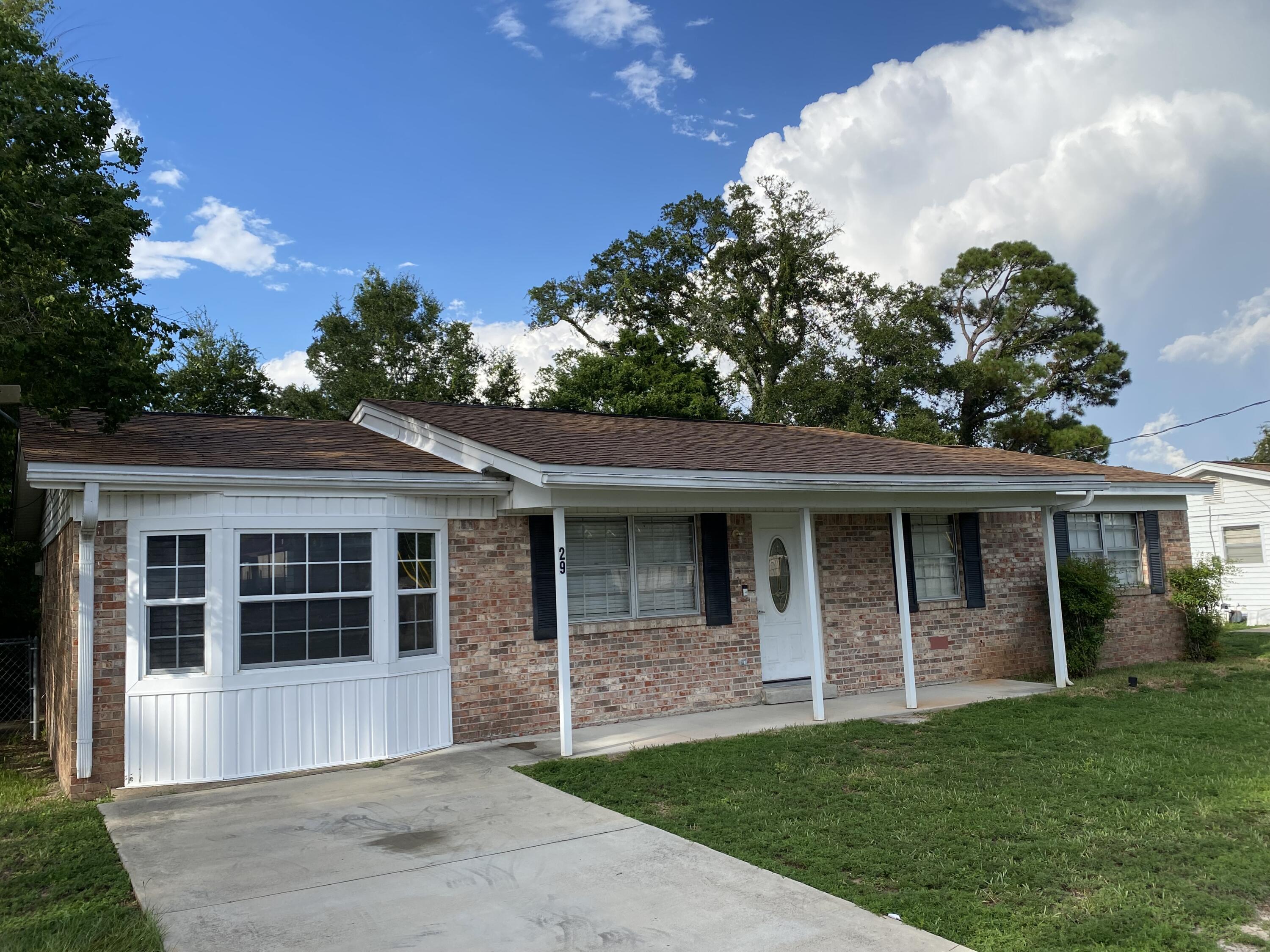 MARY ESTHER HEIGHTS - Residential