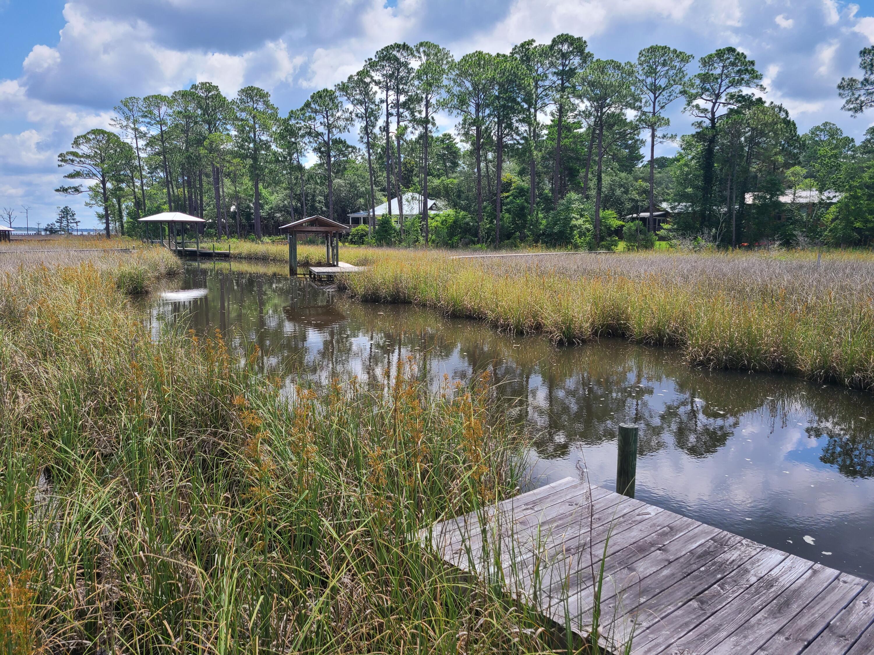MAGNOLIA BEACH - Land