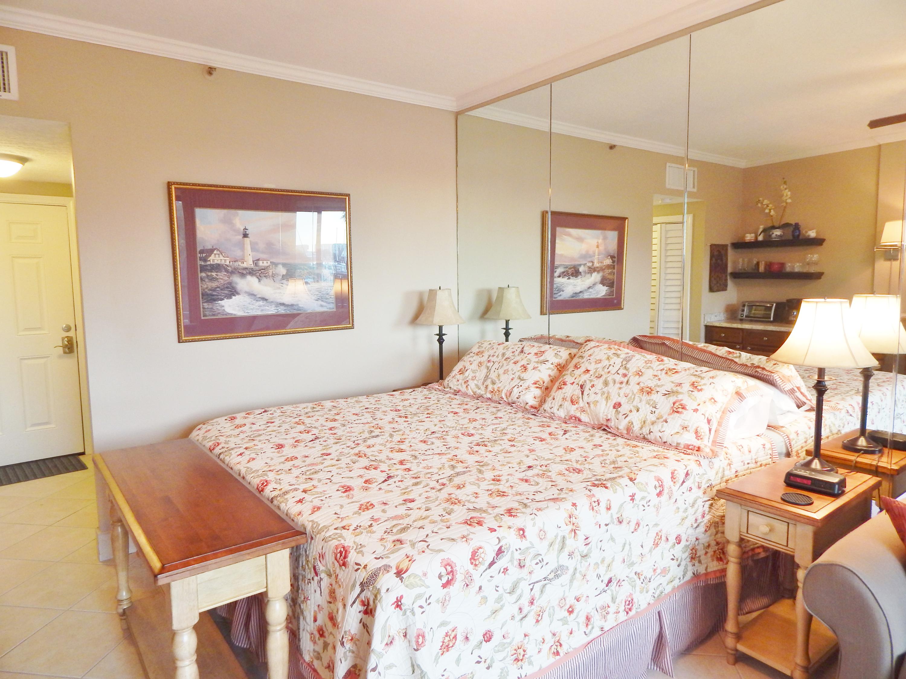 PIRATES BAY PH 1 - Residential