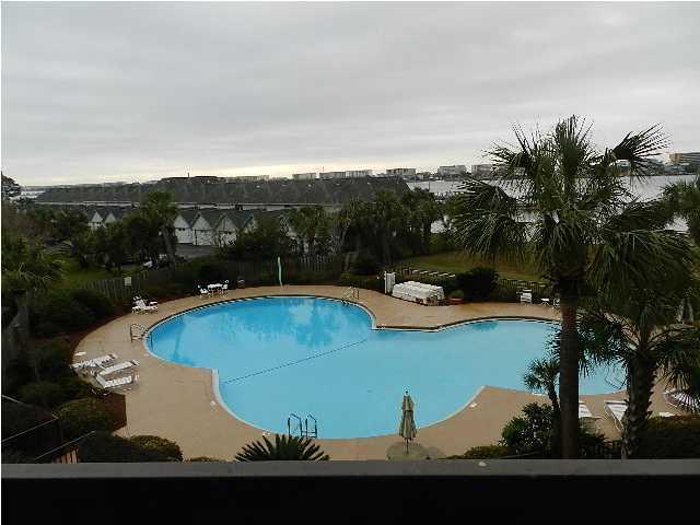 PIRATES BAY PH 1 - Residential