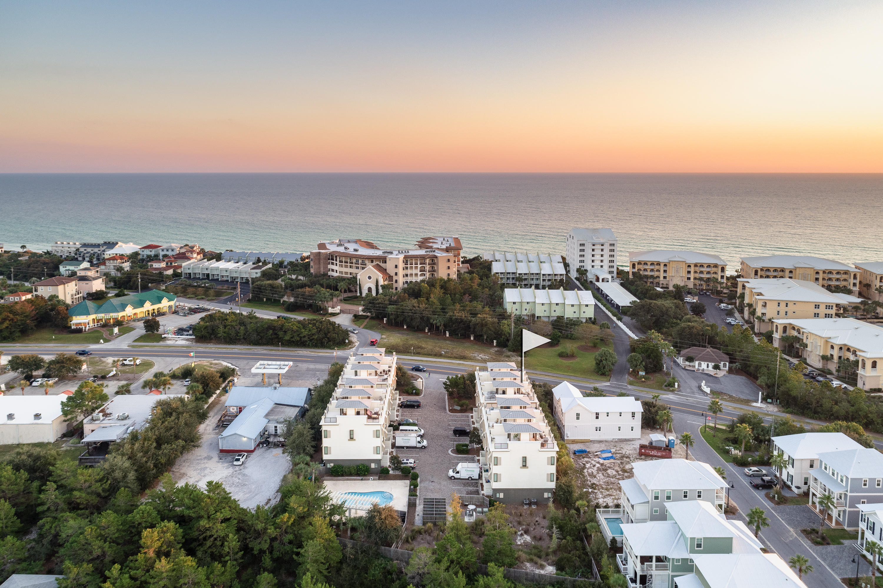 THIRTY BLU - Residential