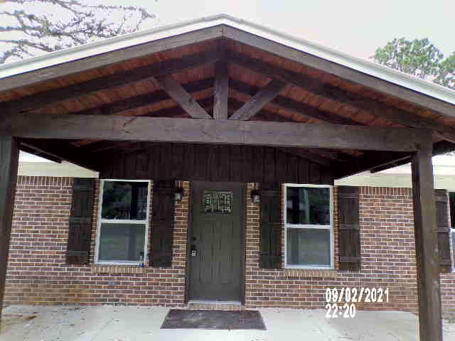 1758 Old Hwy 90 - Residential