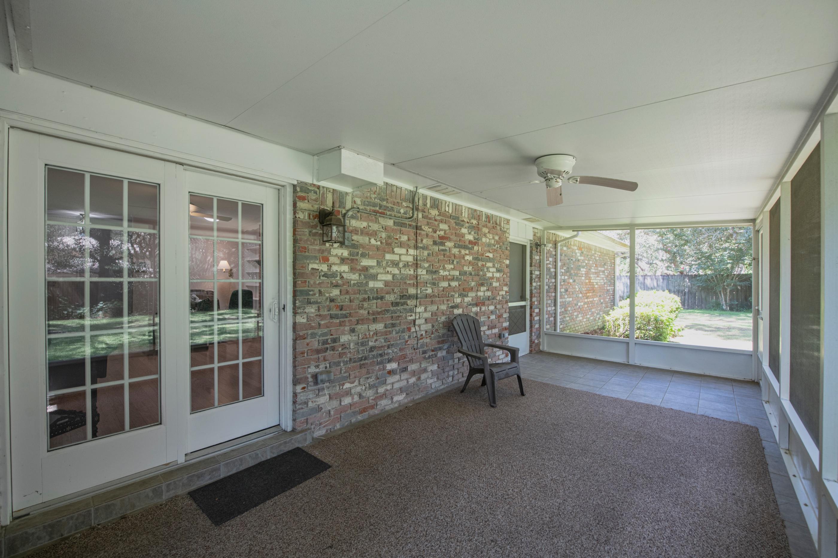 LAKE LORRAINE ESTATES 2 - Residential