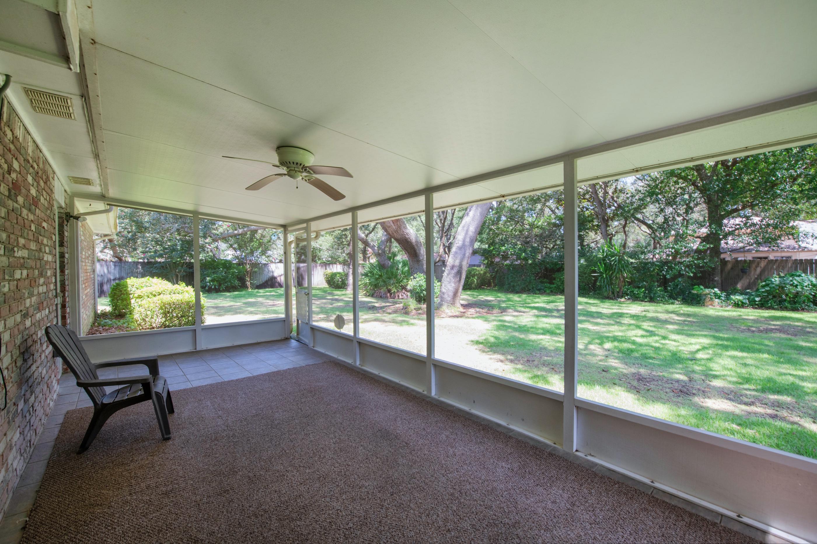 LAKE LORRAINE ESTATES 2 - Residential