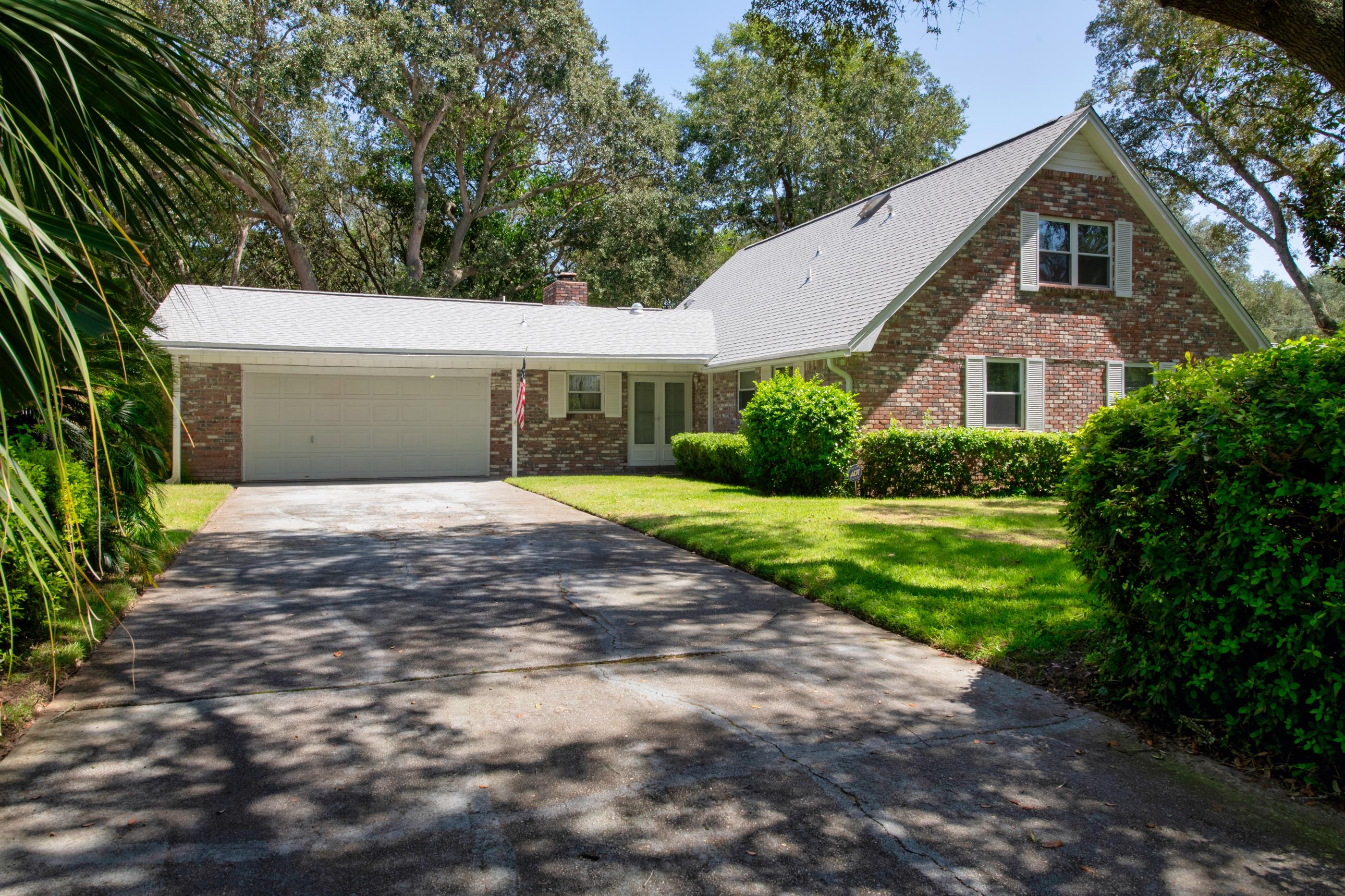 LAKE LORRAINE ESTATES 2 - Residential