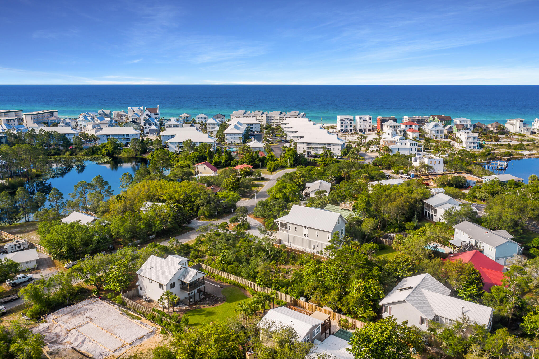 EASTERN LAKE ESTATES - Land