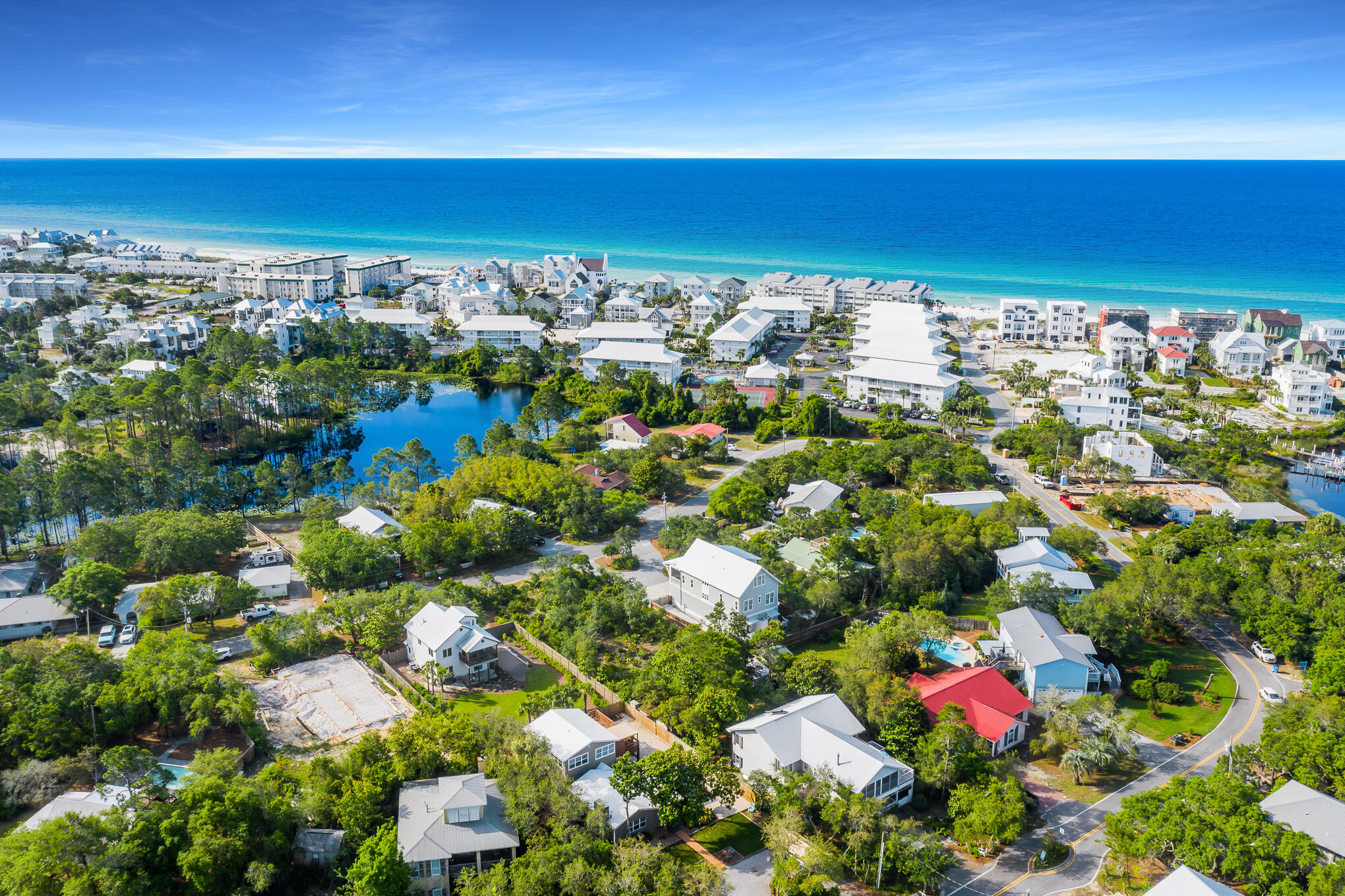 EASTERN LAKE ESTATES - Land