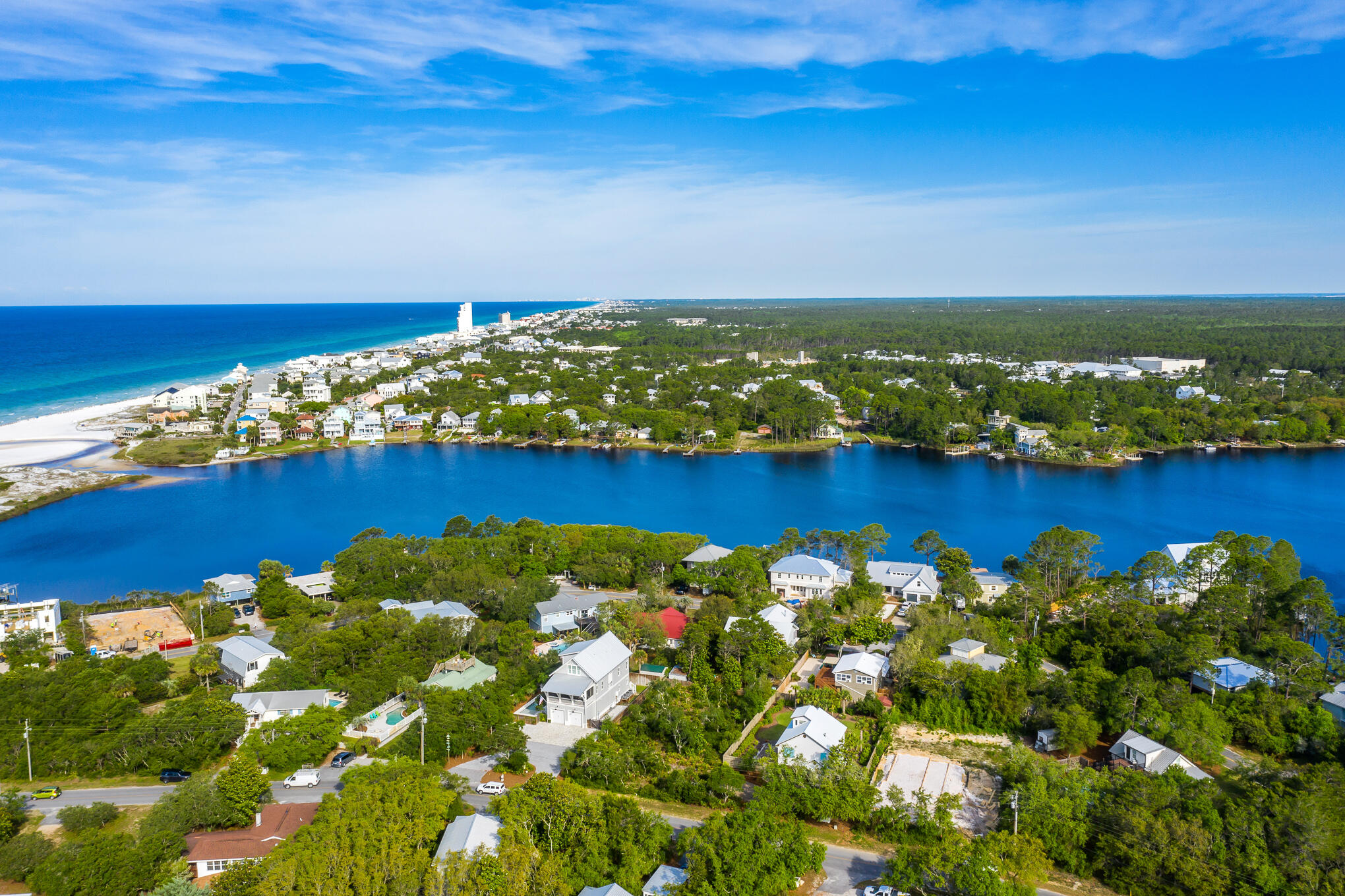 EASTERN LAKE ESTATES - Land