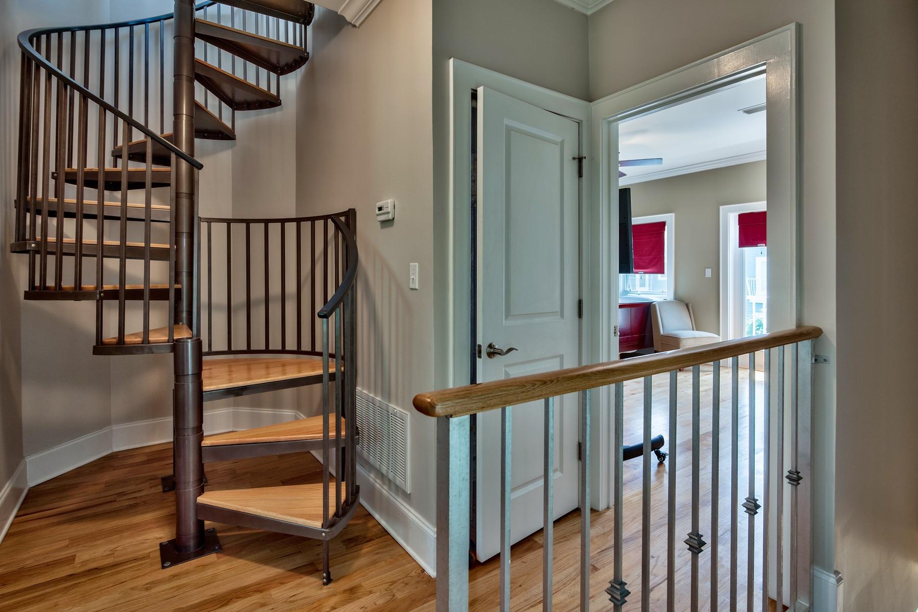 COASTAL DUNES - Residential