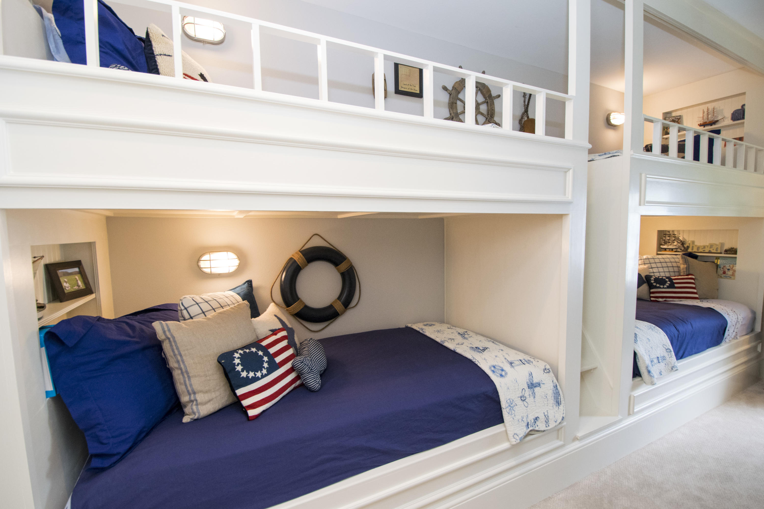 TREETOP - Residential