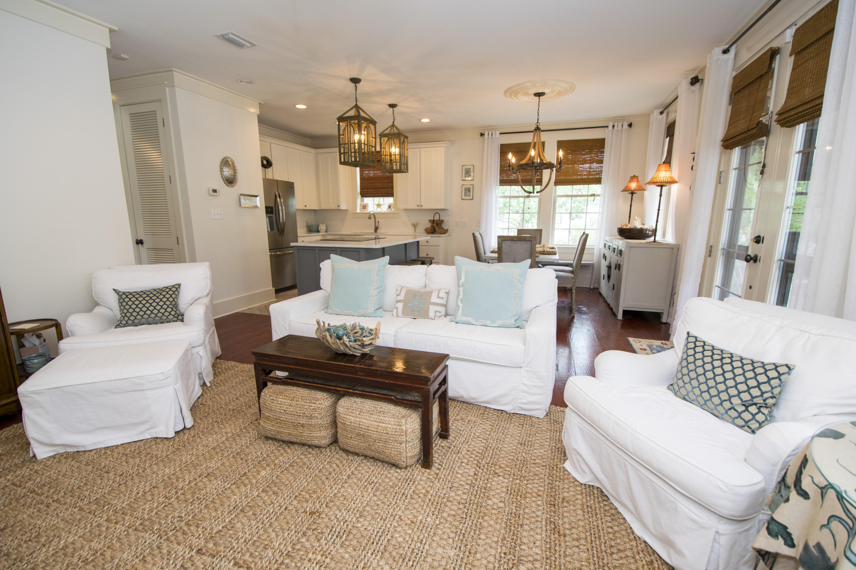 TREETOP - Residential