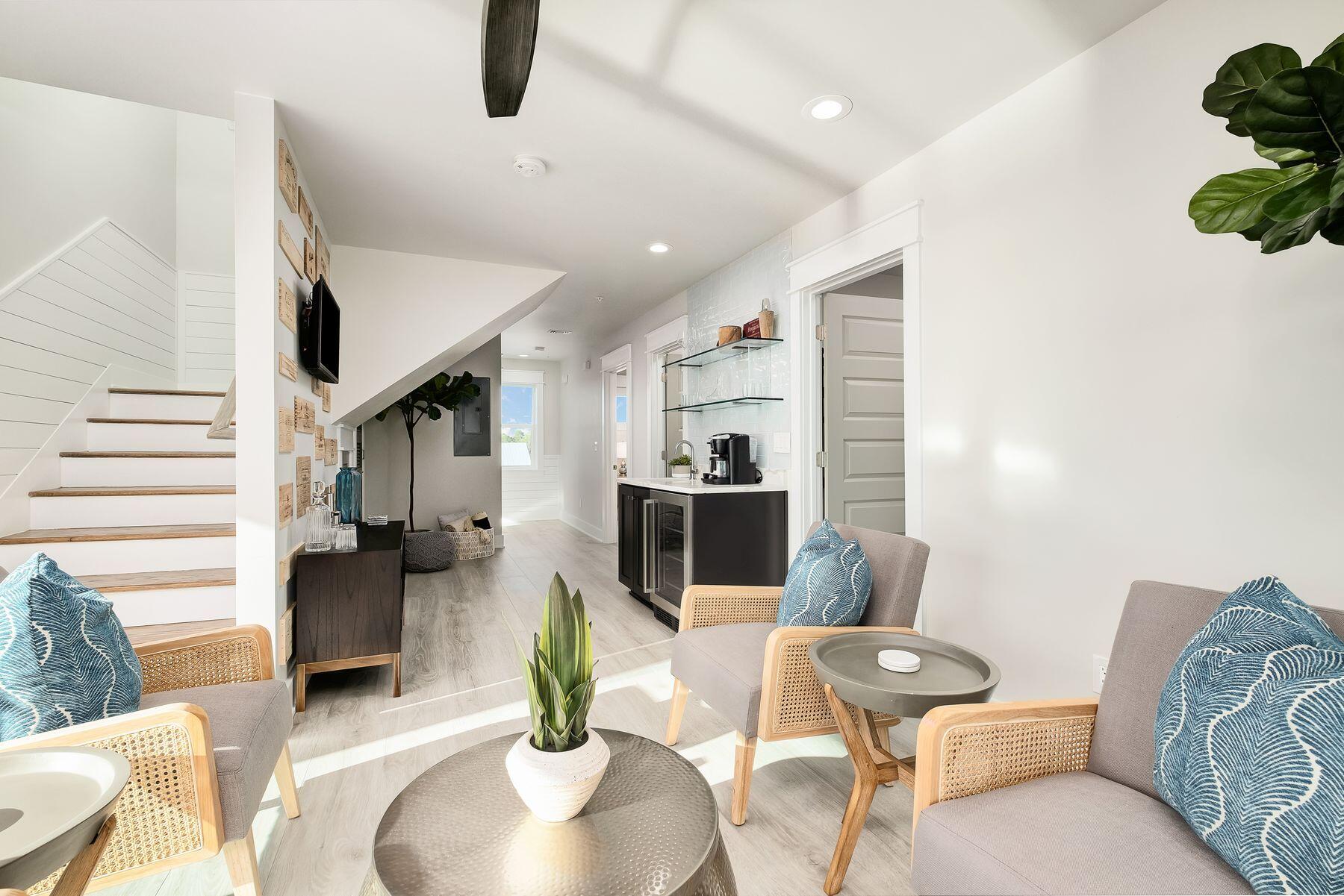 GRAYTON BEACH - Residential