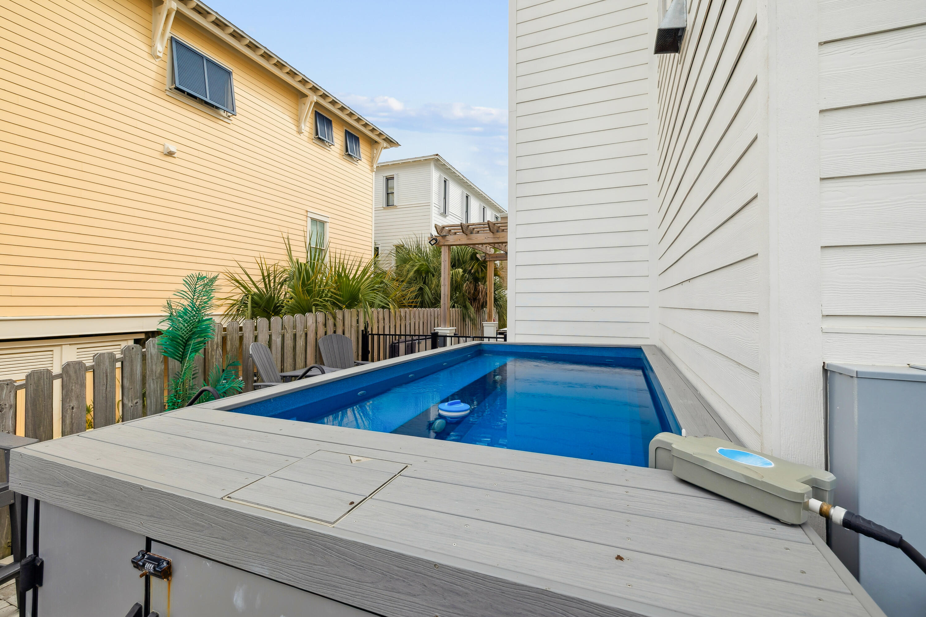 GRAYTON BEACH - Residential