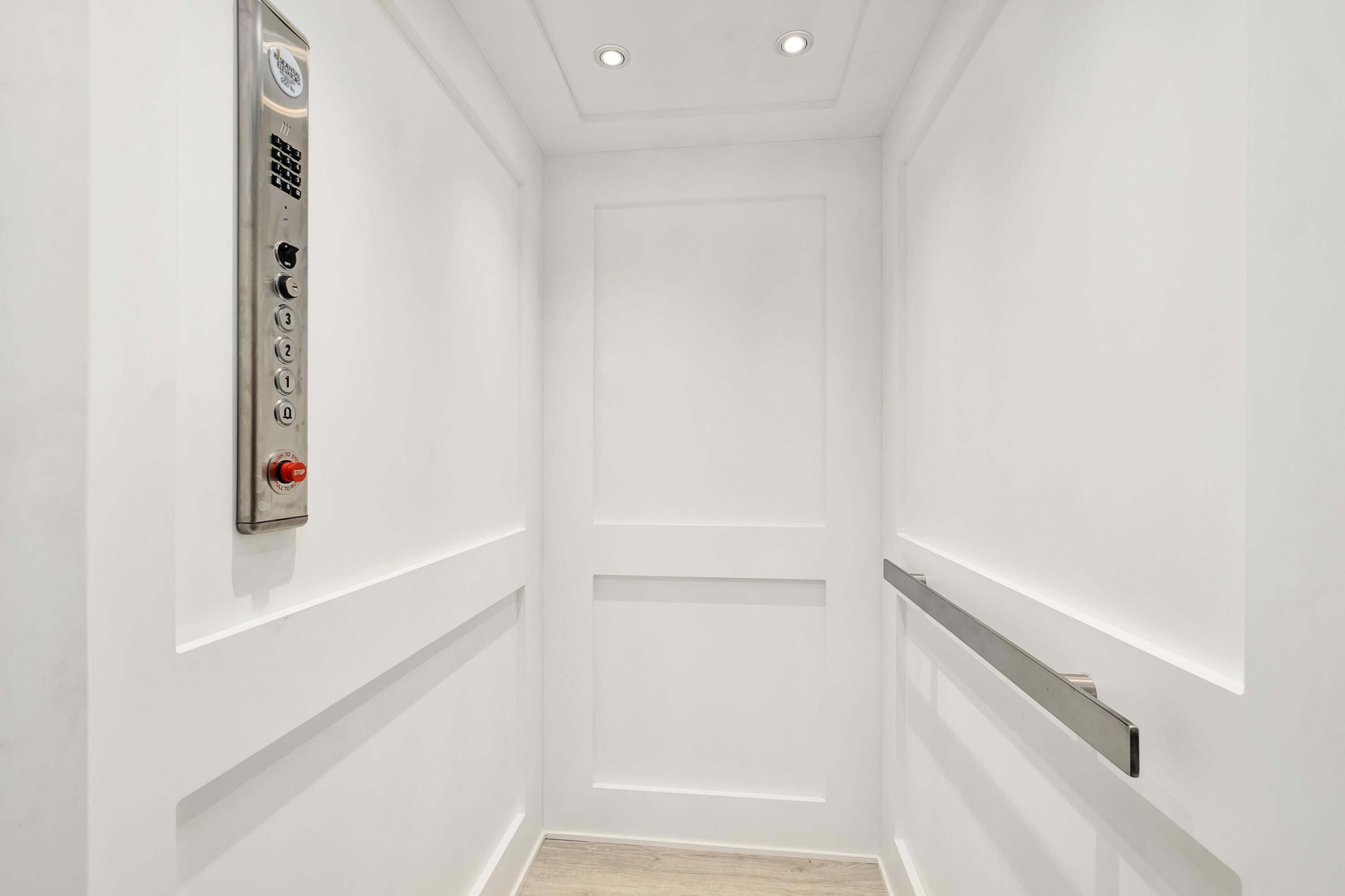 GRAYTON BEACH - Residential