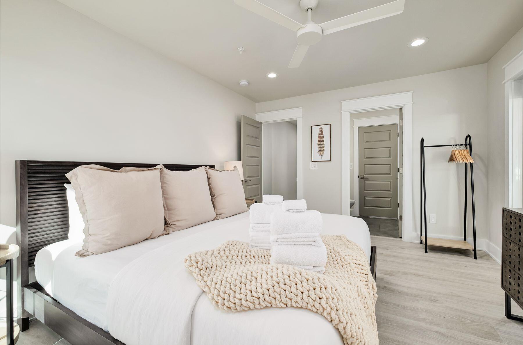 GRAYTON BEACH - Residential