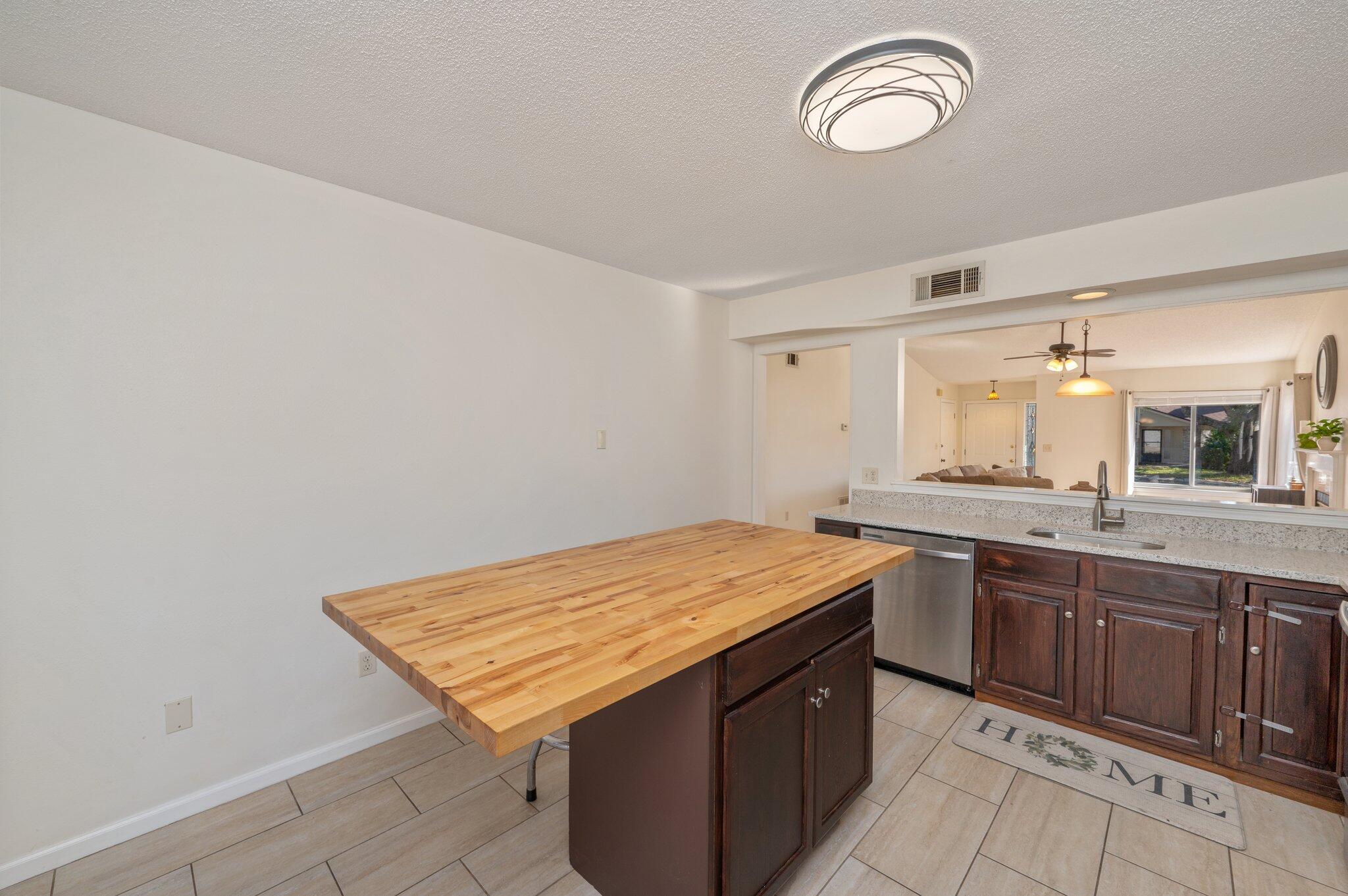 CEDAR RIDGE PH 9 - Residential