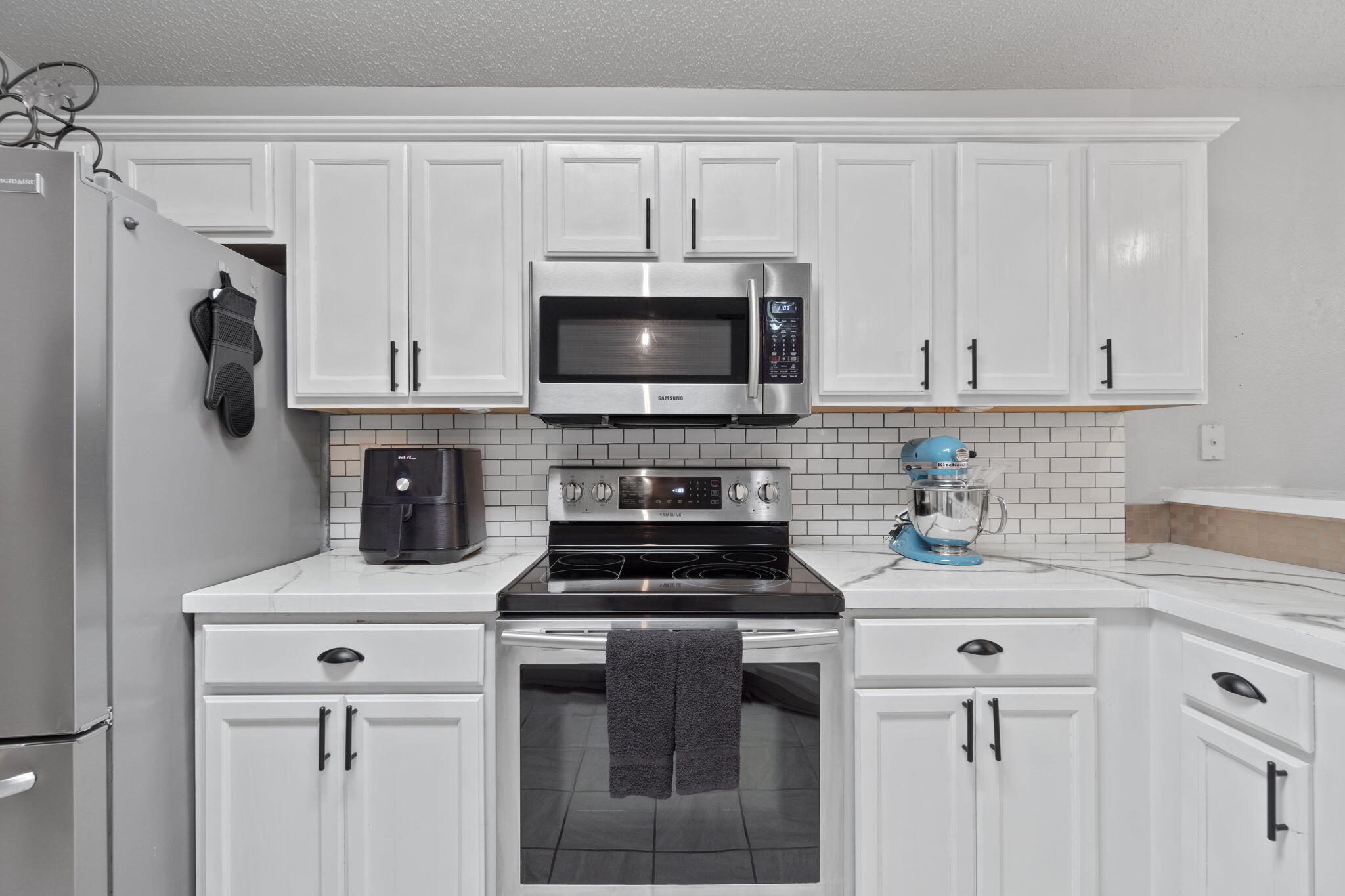 REDSTONE ESTATES - Residential