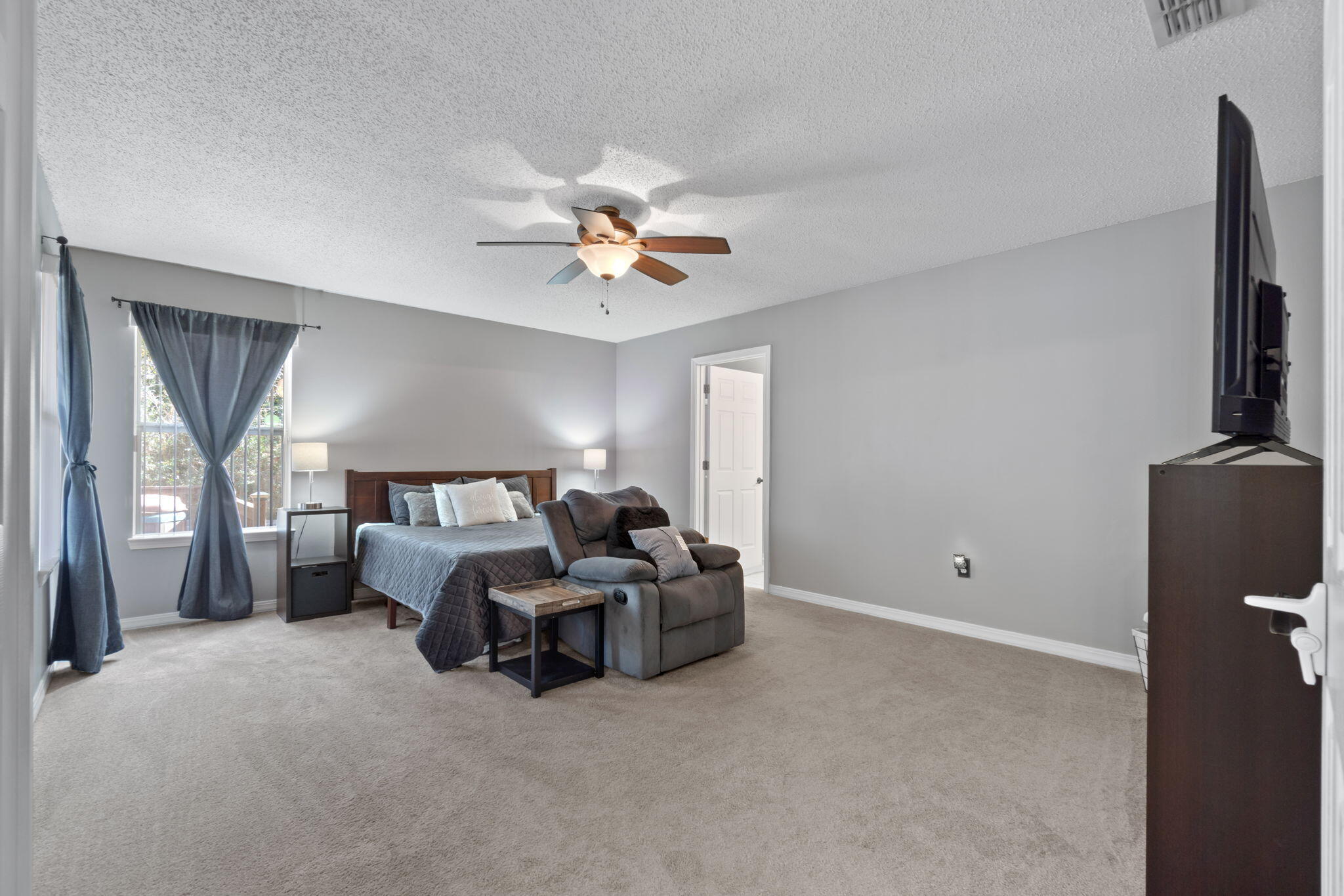 REDSTONE ESTATES - Residential