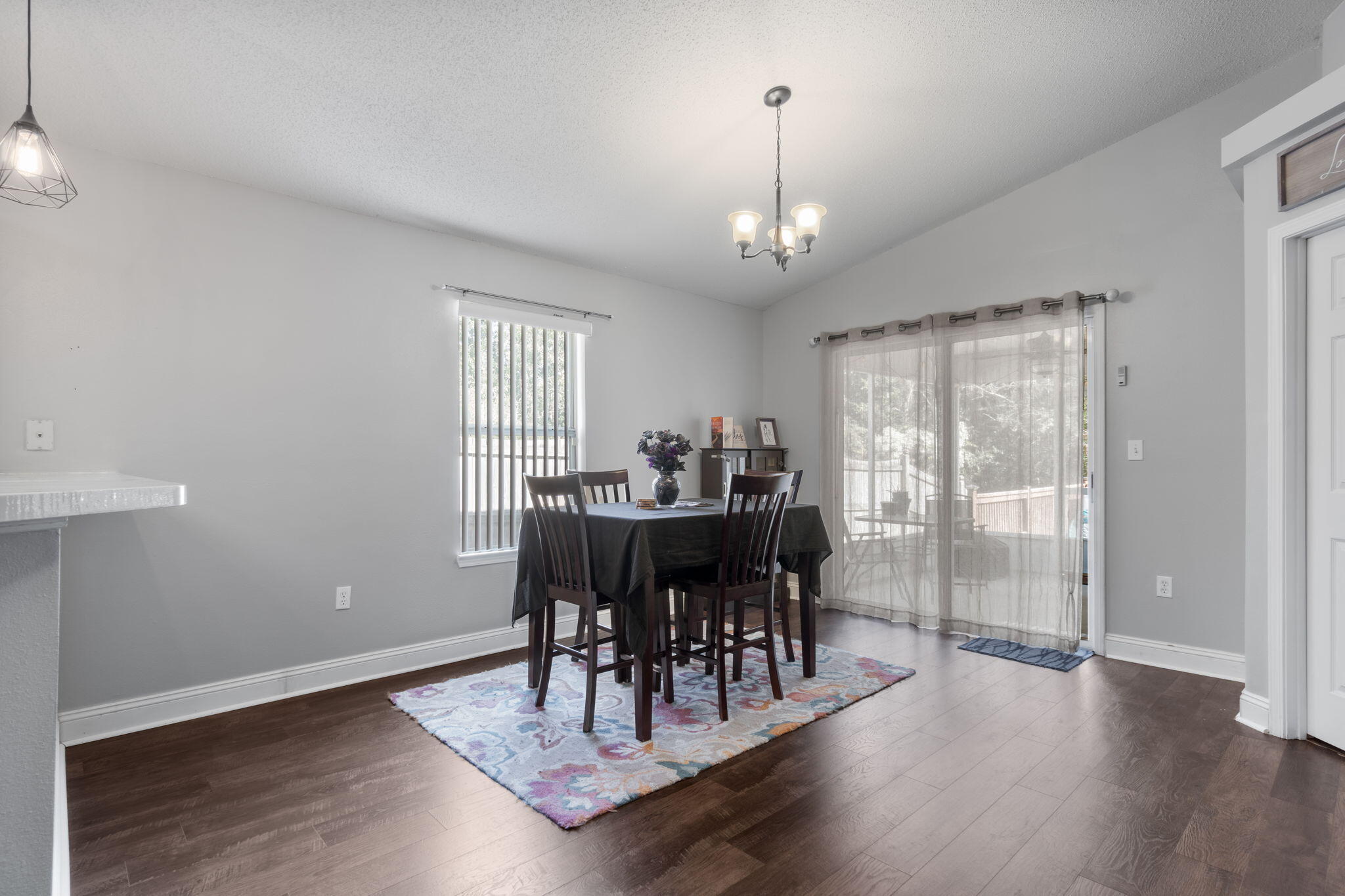 REDSTONE ESTATES - Residential